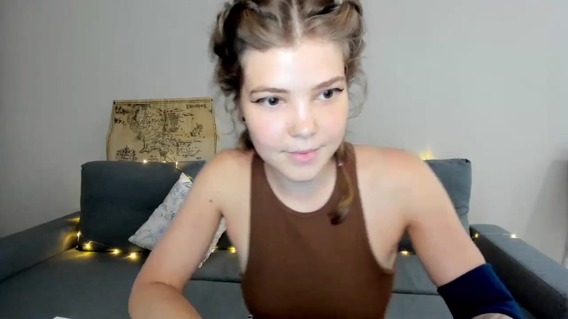 Gallery image thumbnail from EffyShy's myfreecams stream on, 06/29/2024, 17:12 image 10 of 20