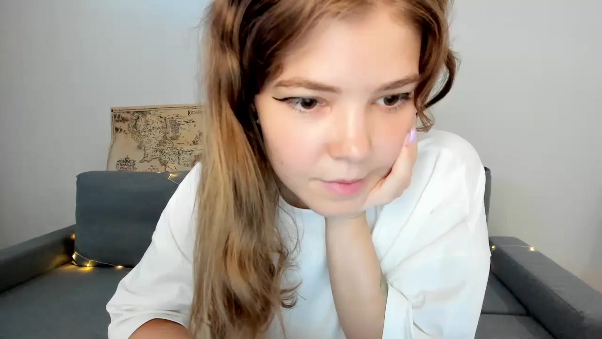 Gallery image thumbnail from EffyShy's myfreecams stream on, 07/09/2024, 09:56 image 5 of 20