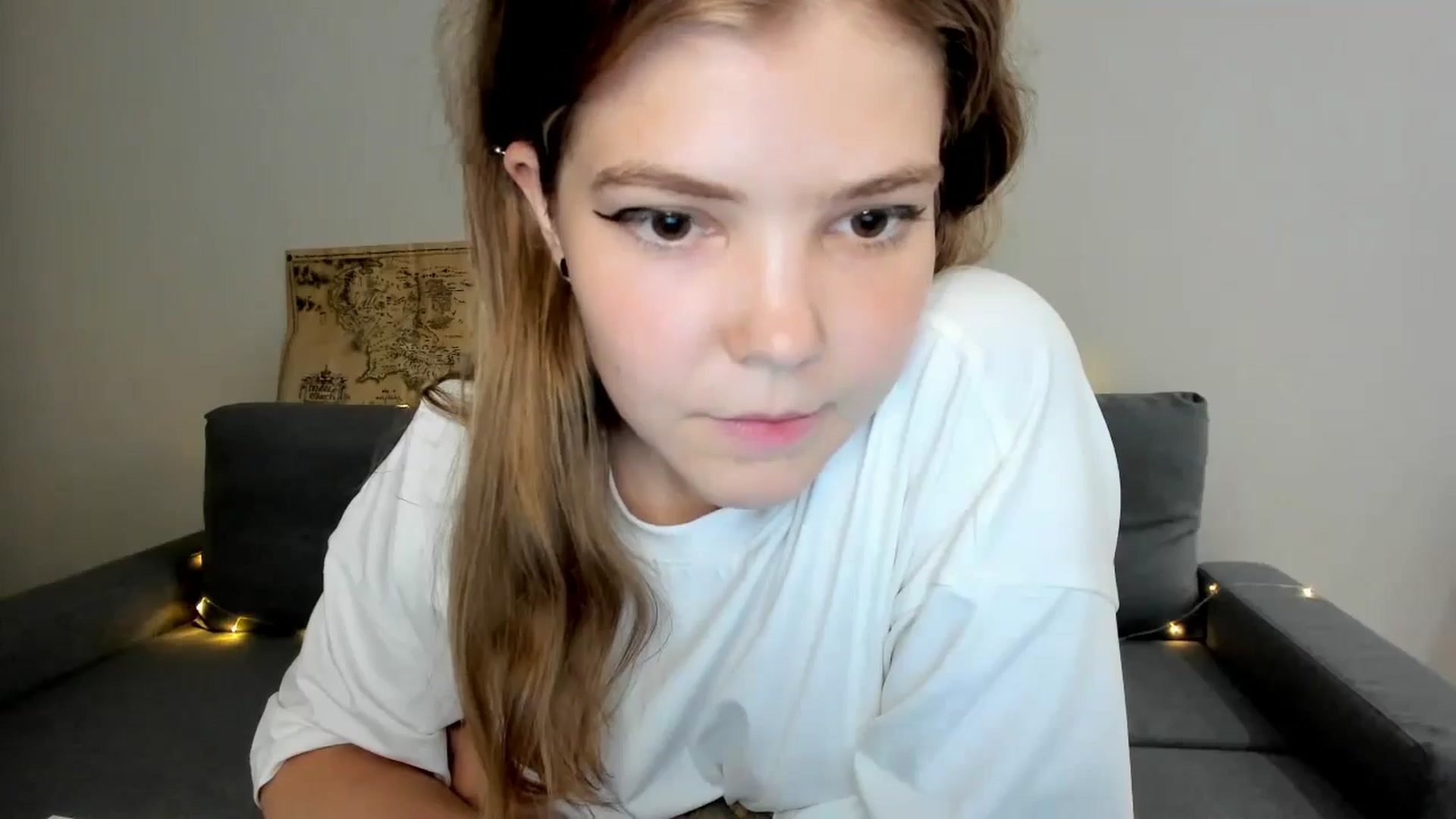 Gallery image thumbnail from EffyShy's myfreecams stream on, 07/09/2024, 18:21 image 5 of 20