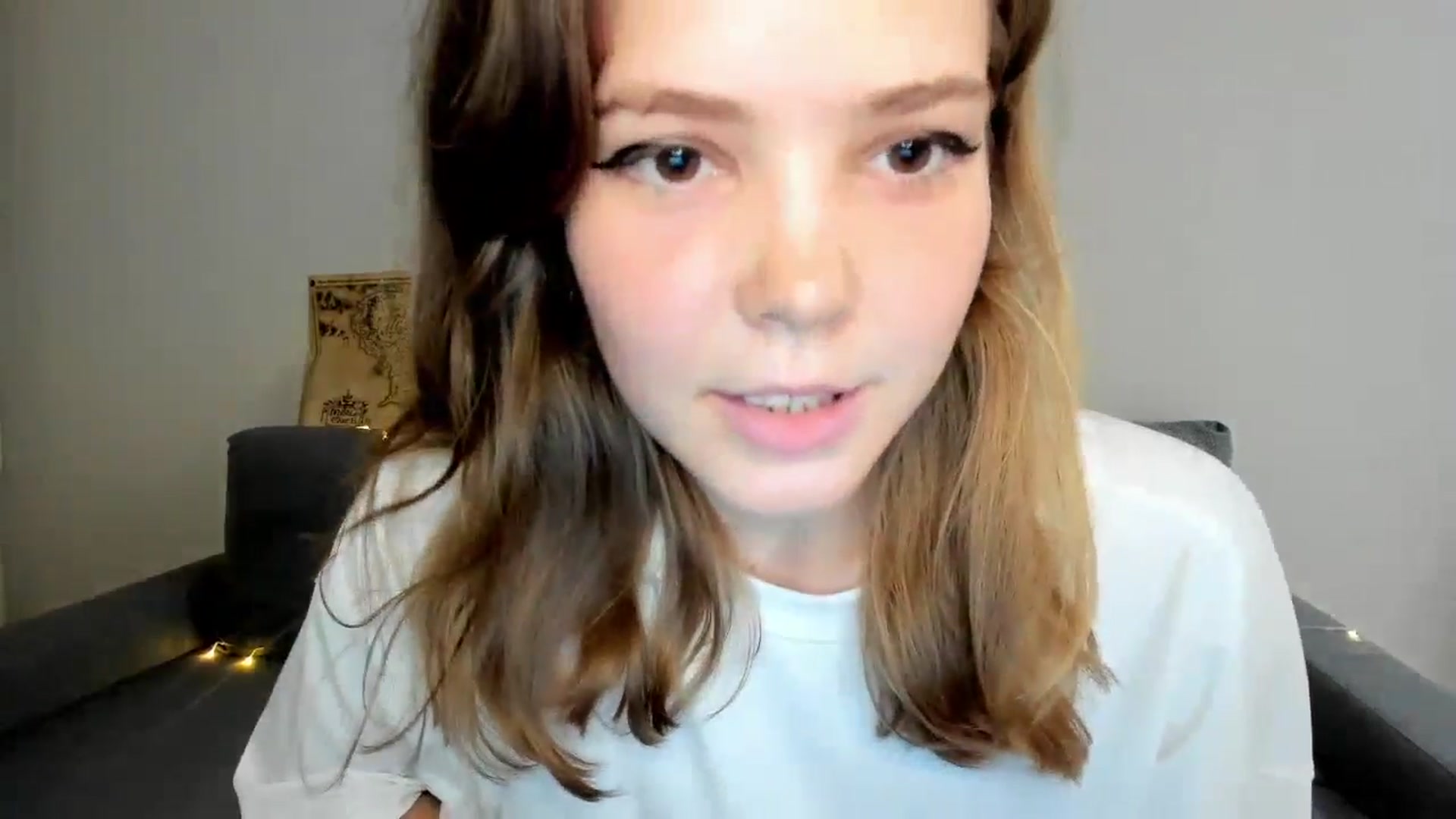 Gallery image thumbnail from EffyShy's myfreecams stream on, 07/18/2024, 18:44 image 8 of 20