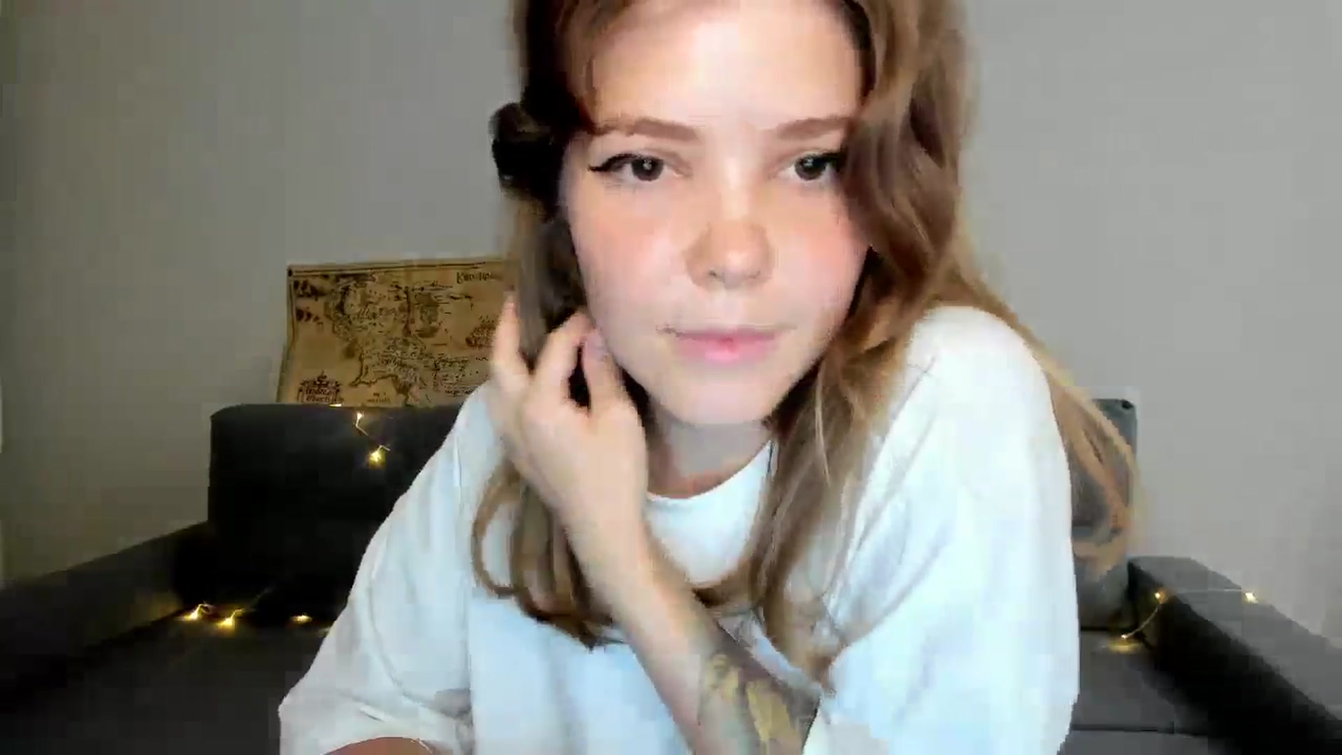 Gallery image thumbnail from EffyShy's myfreecams stream on, 07/18/2024, 20:51 image 7 of 20