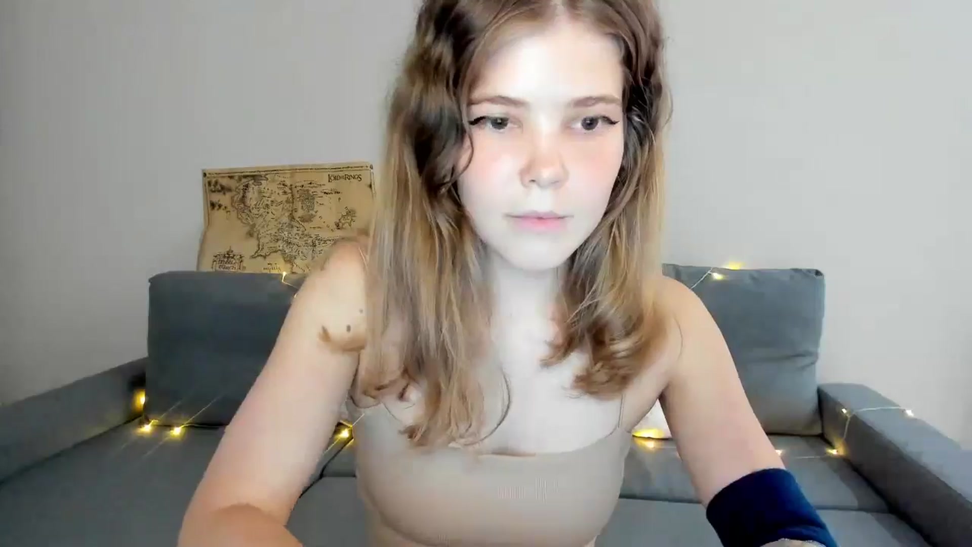 Gallery image thumbnail from EffyShy's myfreecams stream on, 07/19/2024, 19:02 image 18 of 20