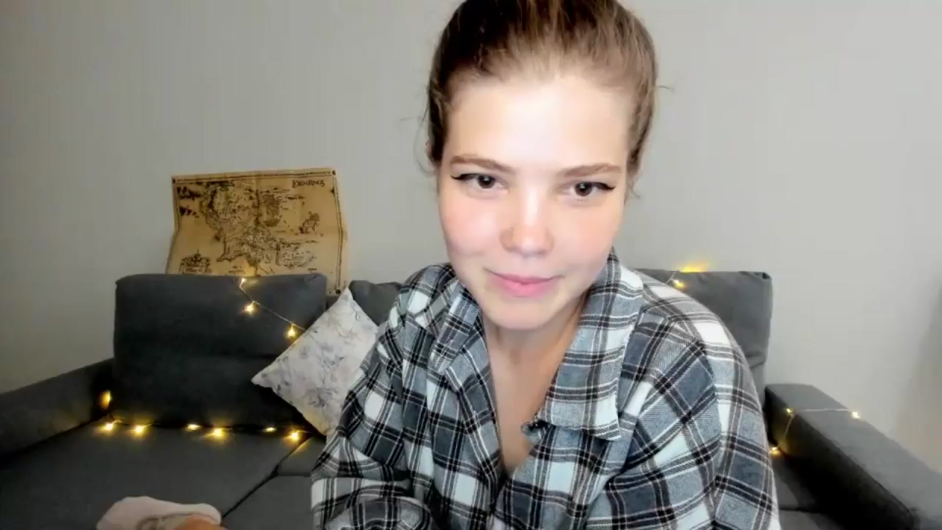 Gallery image thumbnail from EffyShy's myfreecams stream on, 07/21/2024, 18:40 image 6 of 20