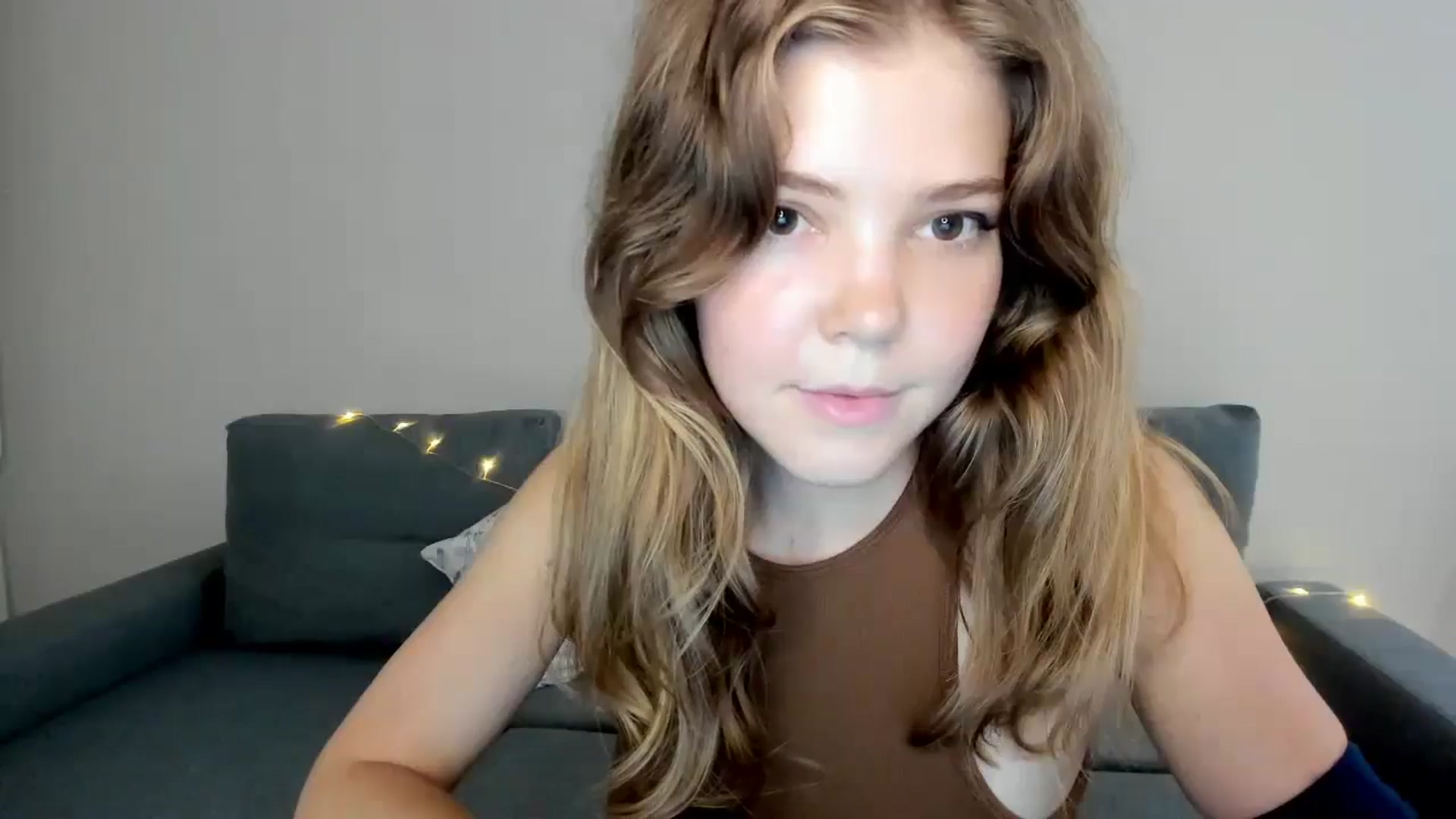Gallery image thumbnail from EffyShy's myfreecams stream on, 07/25/2024, 20:38 image 19 of 20