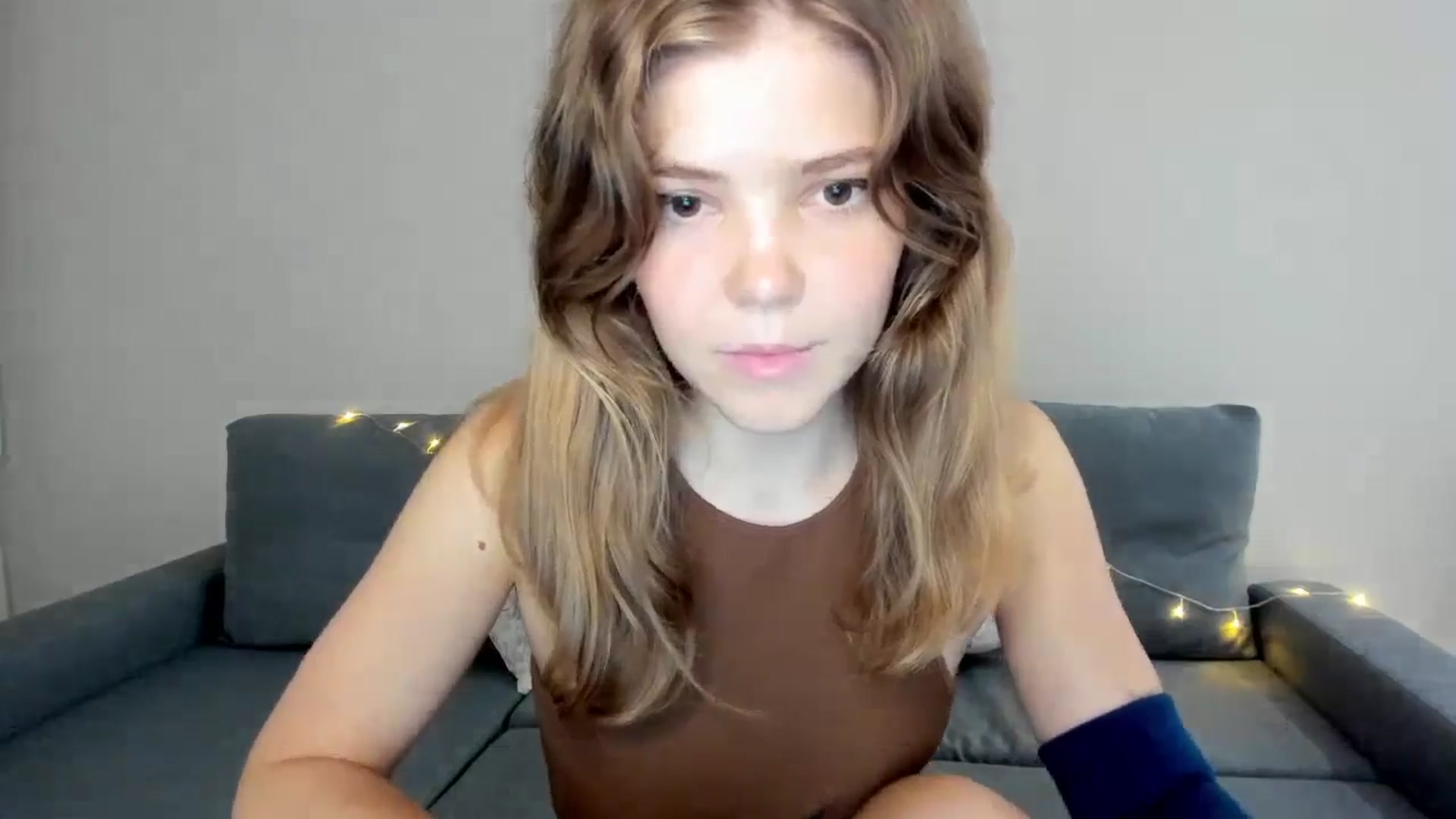 Gallery image thumbnail from EffyShy's myfreecams stream on, 07/25/2024, 20:53 image 13 of 20