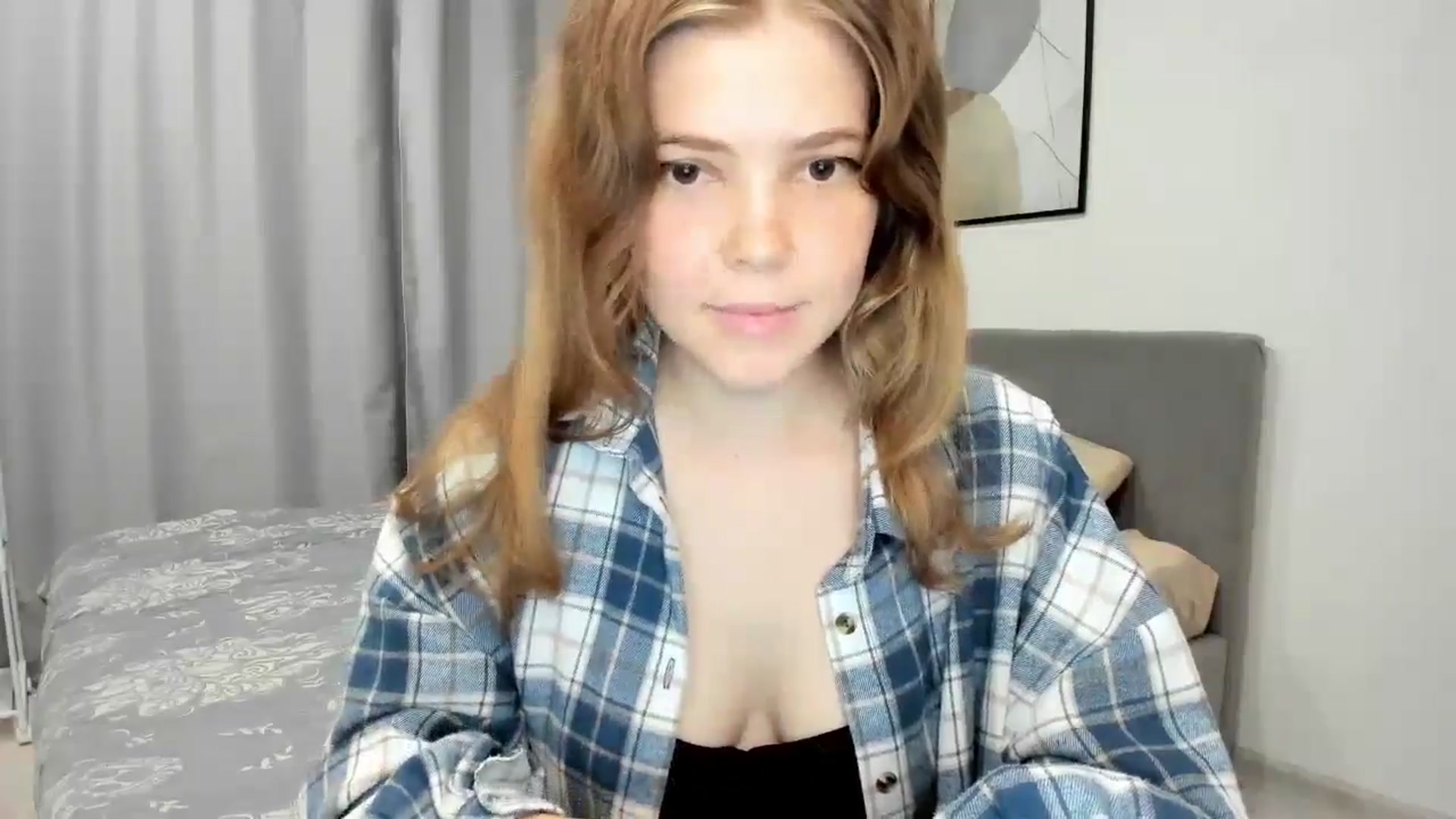 Gallery image thumbnail from EffyShy's myfreecams stream on, 08/15/2024, 18:38 image 9 of 20