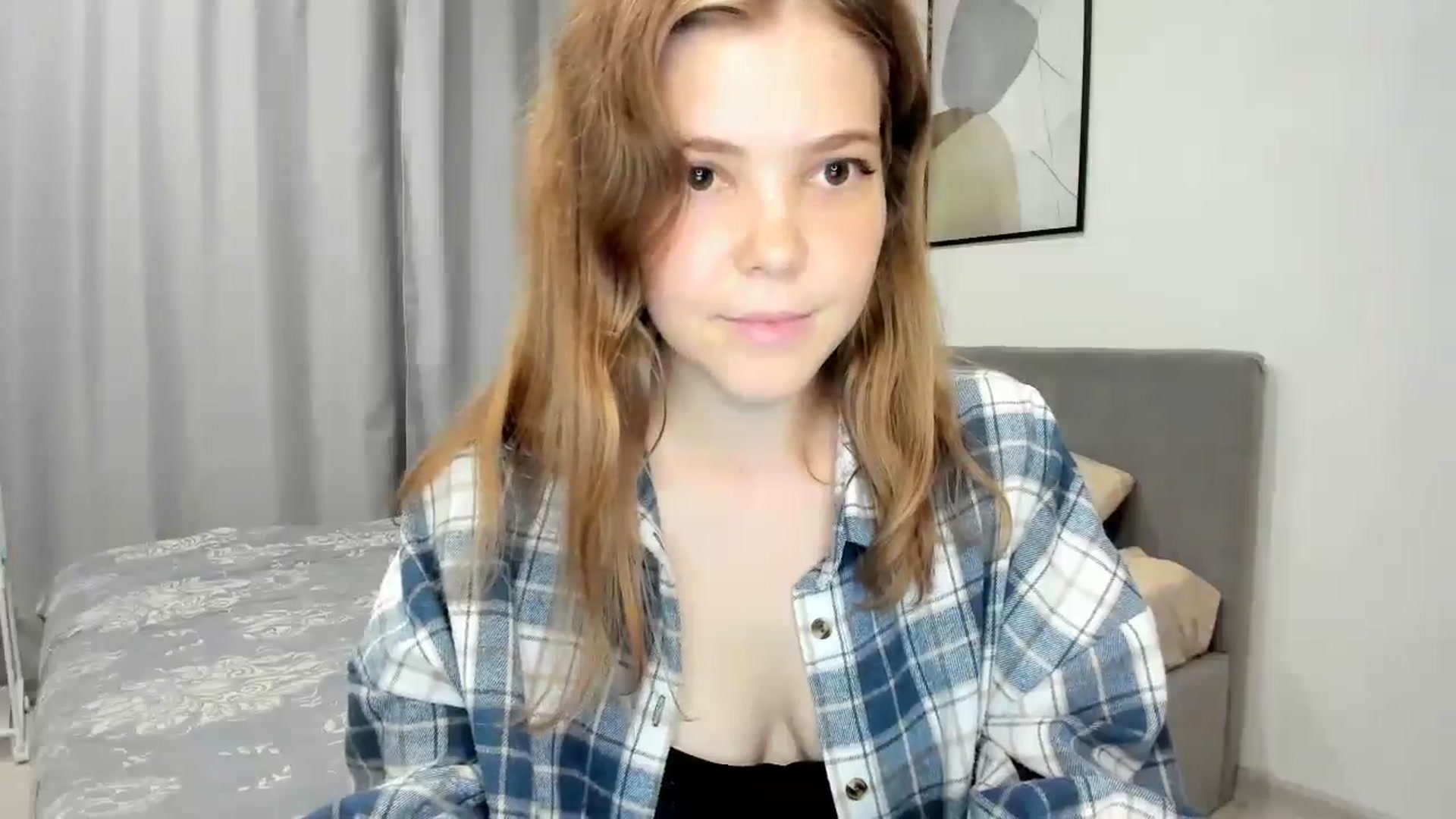 Gallery image thumbnail from EffyShy's myfreecams stream on, 08/15/2024, 18:38 image 20 of 20
