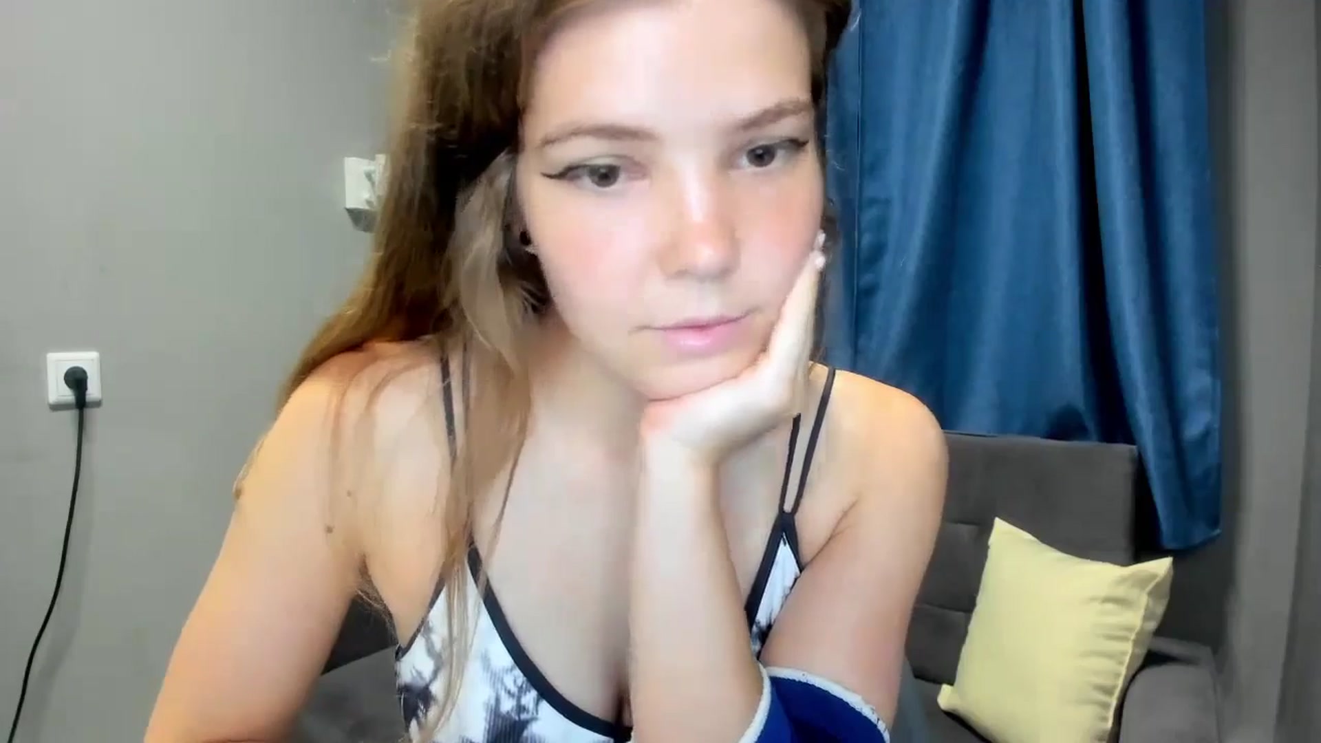 Gallery image thumbnail from EffyShy's myfreecams stream on, 09/08/2024, 24:15 image 10 of 20