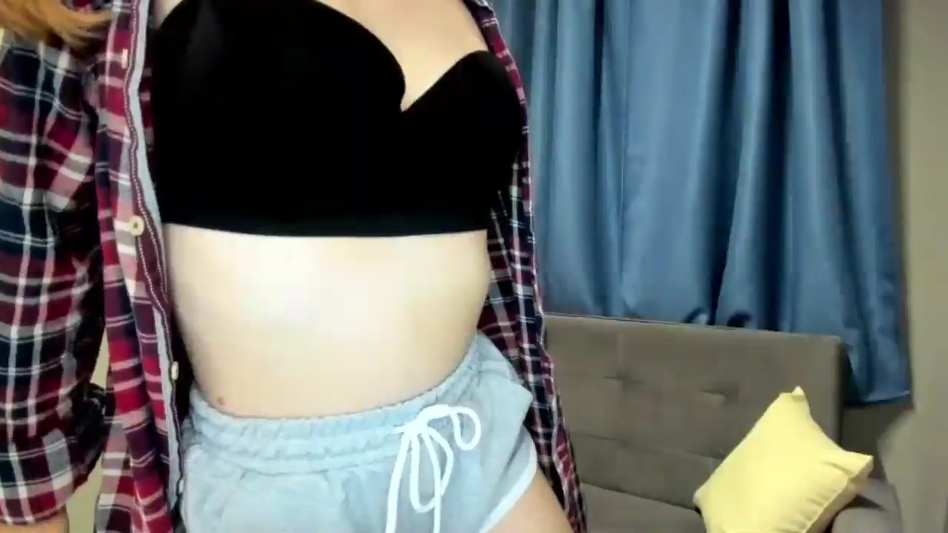 Gallery image thumbnail from EffyShy's myfreecams stream on, 09/13/2024, 18:04 image 16 of 20