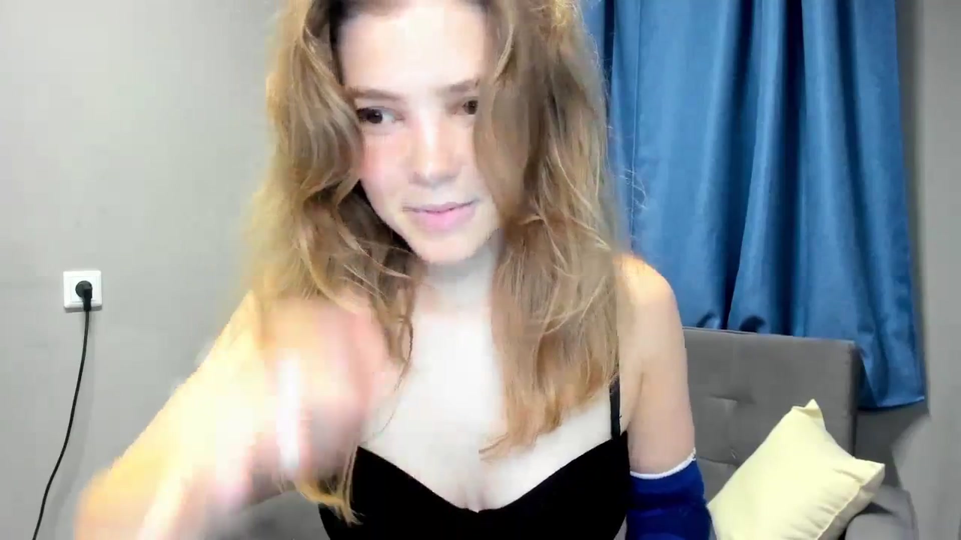 Gallery image thumbnail from EffyShy's myfreecams stream on, 09/13/2024, 21:10 image 9 of 20