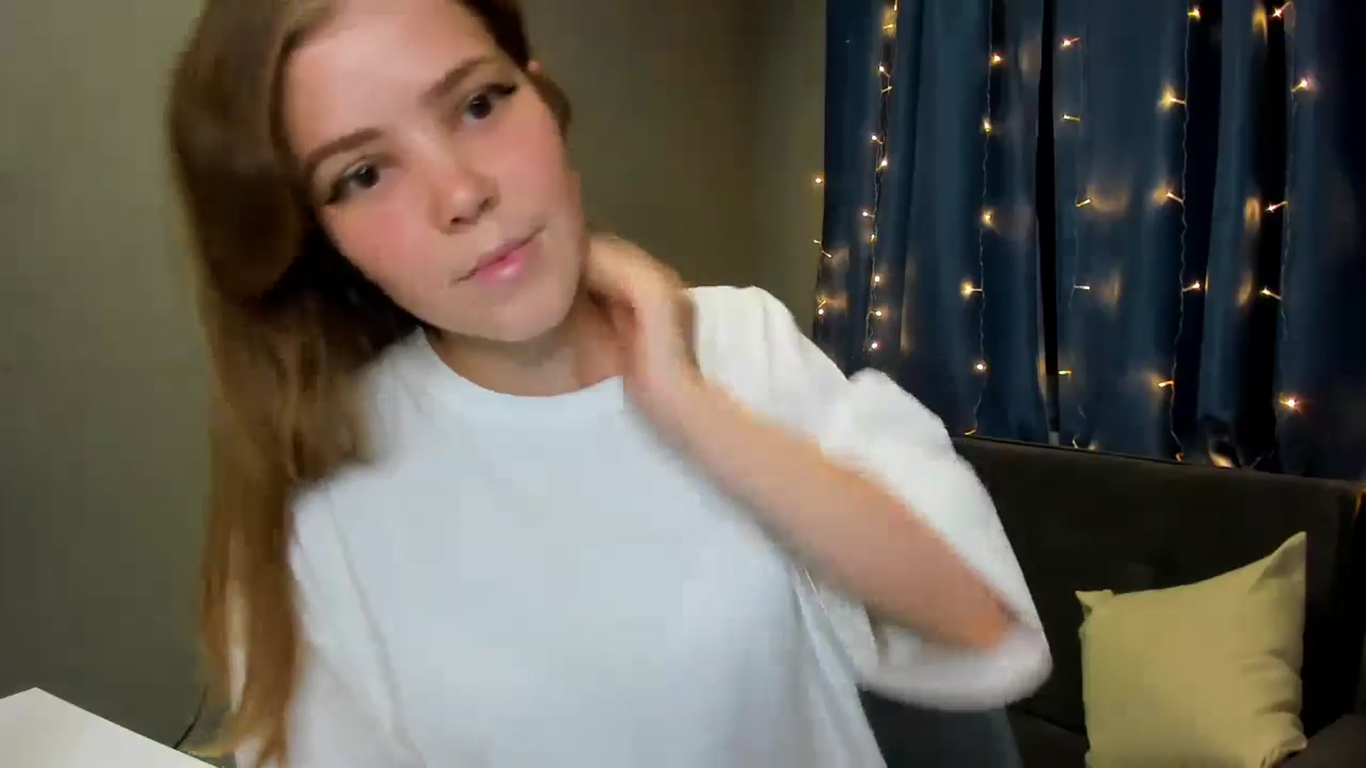 Gallery image thumbnail from EffyShy's myfreecams stream on, 10/07/2024, 20:38 image 6 of 20