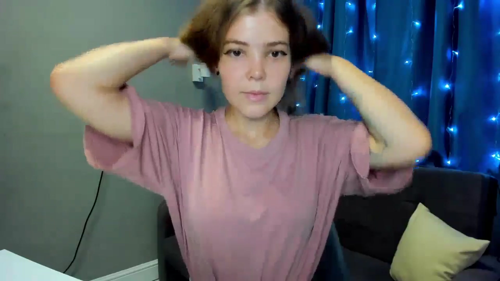 Gallery image thumbnail from EffyShy's myfreecams stream on, 10/09/2024, 11:31 image 7 of 20