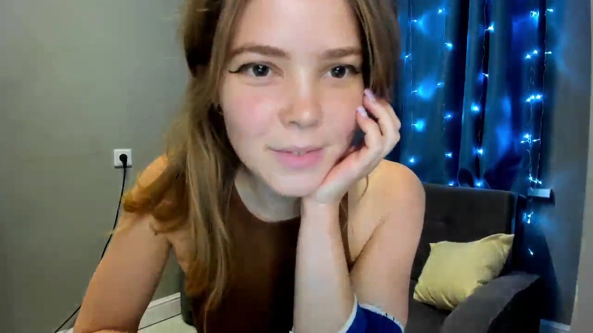 Gallery image thumbnail from EffyShy's myfreecams stream on, 10/12/2024, 18:06 image 20 of 20