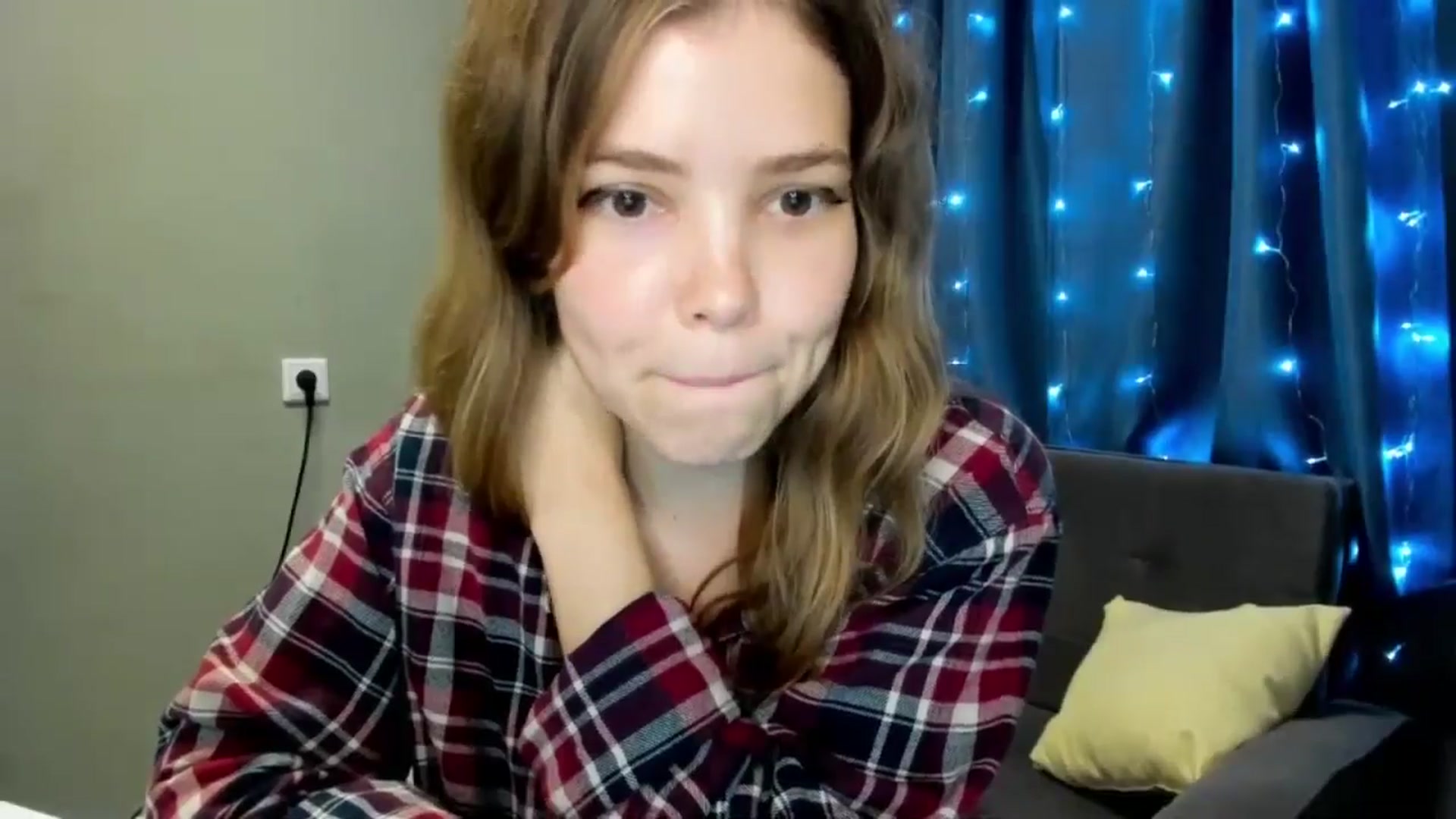 Gallery image thumbnail from EffyShy's myfreecams stream on, 10/22/2024, 19:51 image 6 of 20