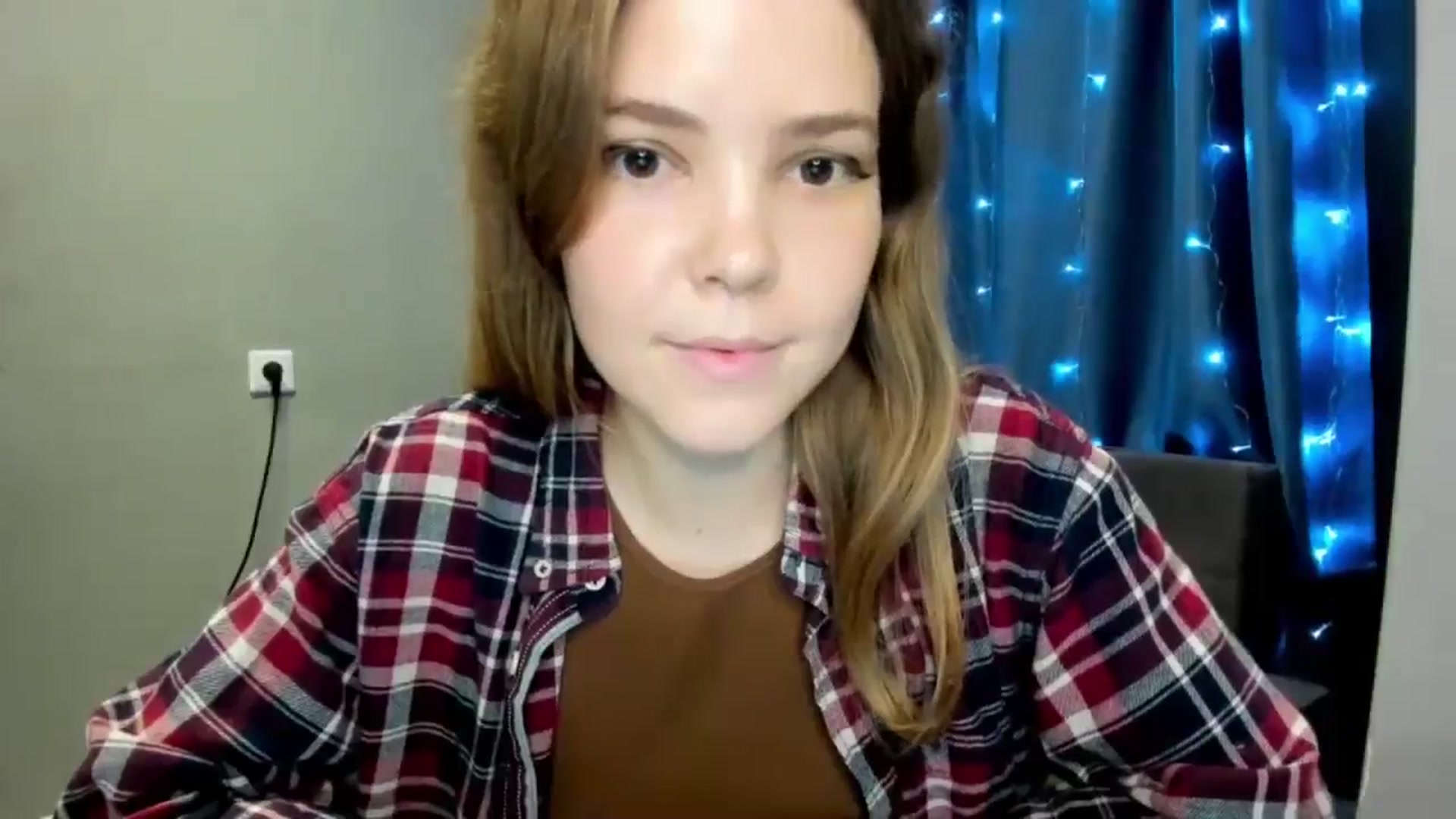 Gallery image thumbnail from EffyShy's myfreecams stream on, 10/26/2024, 15:54 image 11 of 20