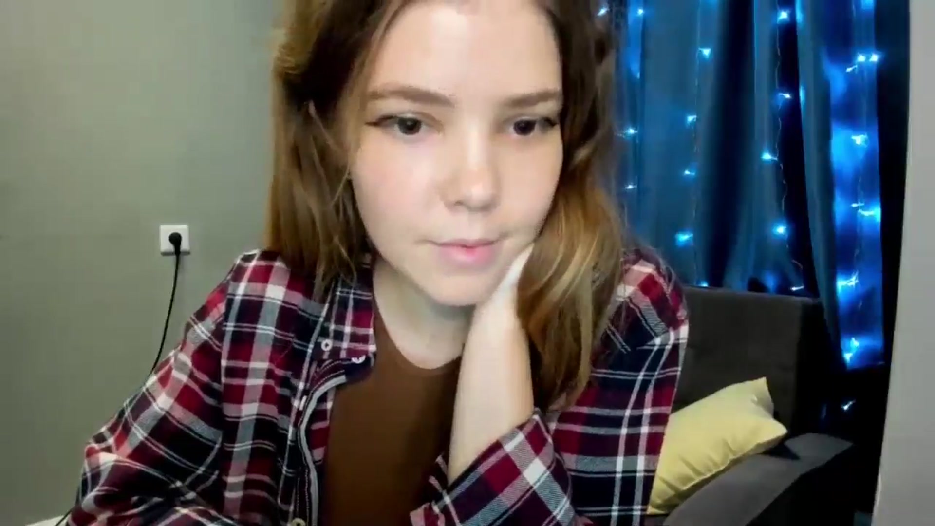 Gallery image thumbnail from EffyShy's myfreecams stream on, 10/26/2024, 15:54 image 18 of 20