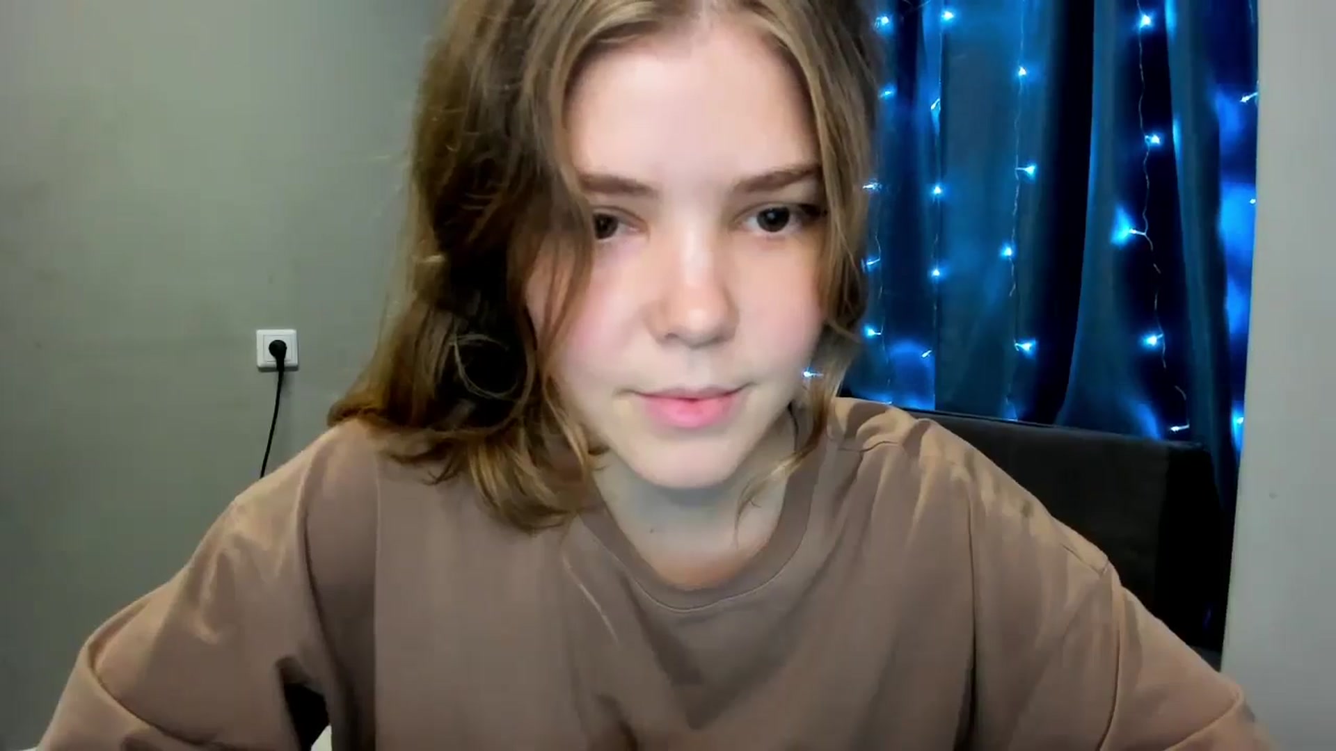 Gallery image thumbnail from EffyShy's myfreecams stream on, 10/30/2024, 21:04 image 19 of 20