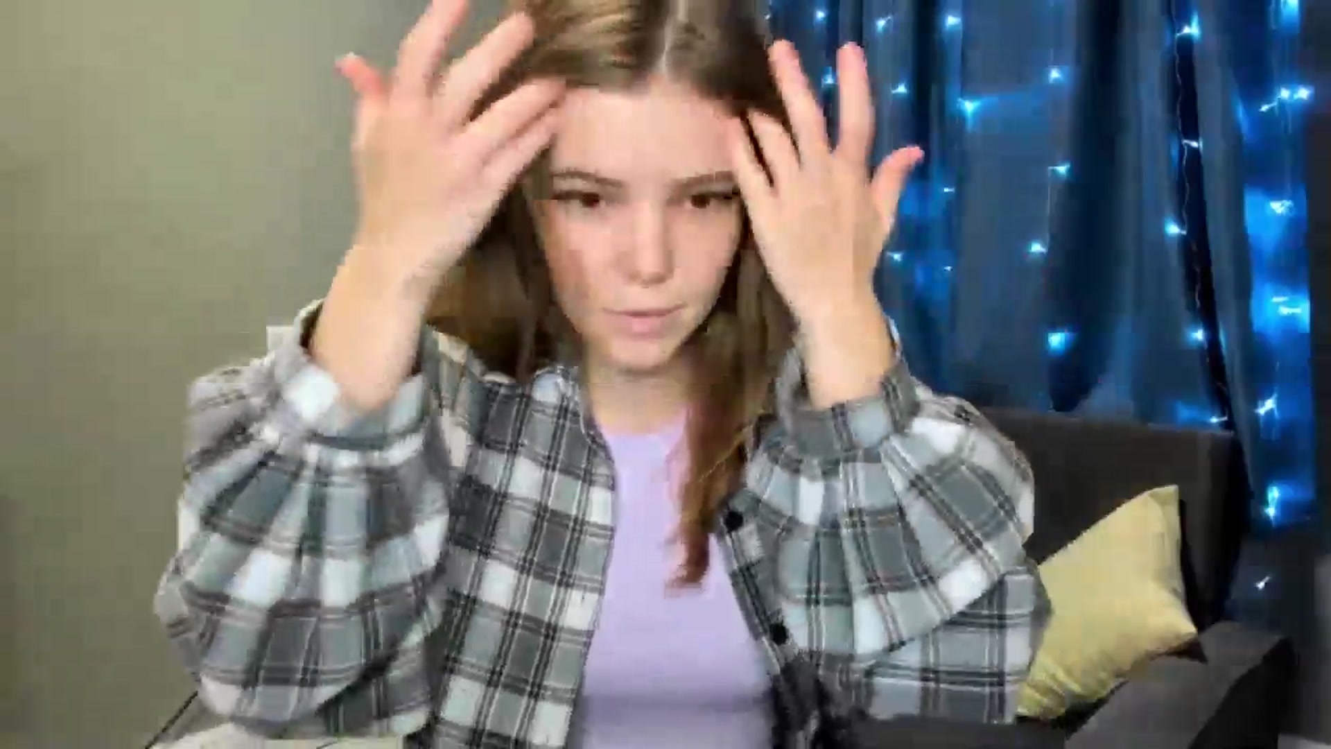 Gallery image thumbnail from EffyShy's myfreecams stream on, 11/11/2024, 20:43 image 4 of 20