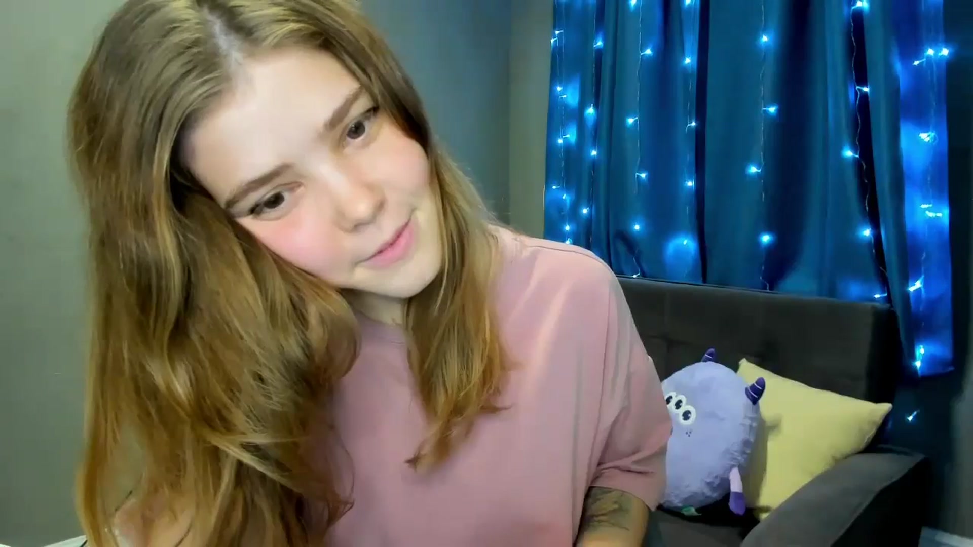Gallery image thumbnail from EffyShy's myfreecams stream on, 11/14/2024, 20:48 image 20 of 20