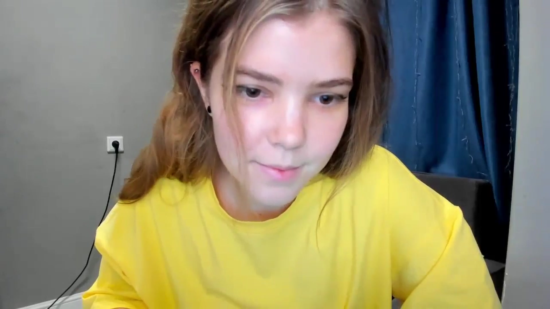 Gallery image thumbnail from EffyShy's myfreecams stream on, 11/30/2024, 18:40 image 8 of 20