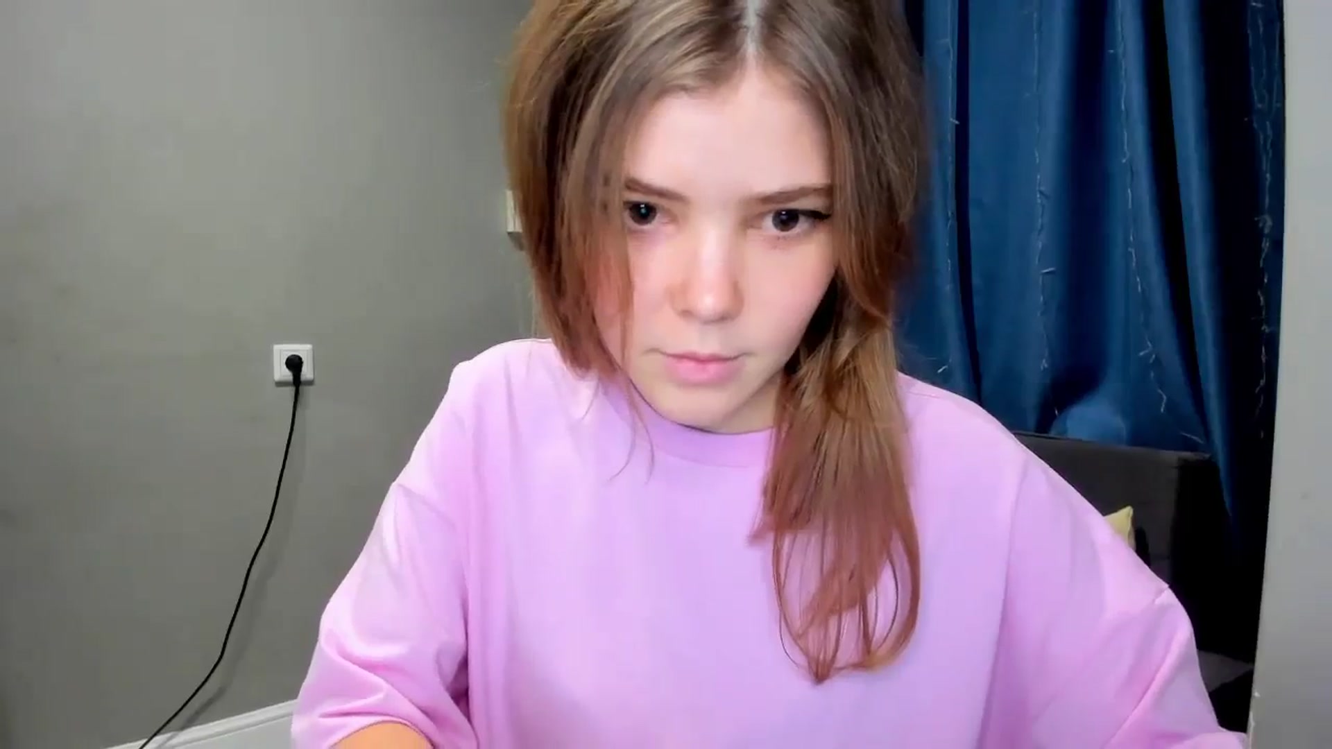 Gallery image thumbnail from EffyShy's myfreecams stream on, 12/04/2024, 21:05 image 5 of 20