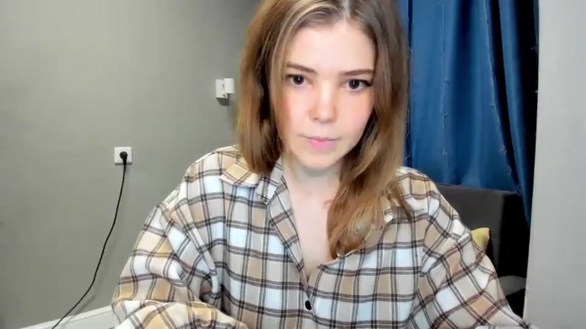 Gallery image thumbnail from EffyShy's myfreecams stream on, 12/10/2024, 14:25 image 3 of 20