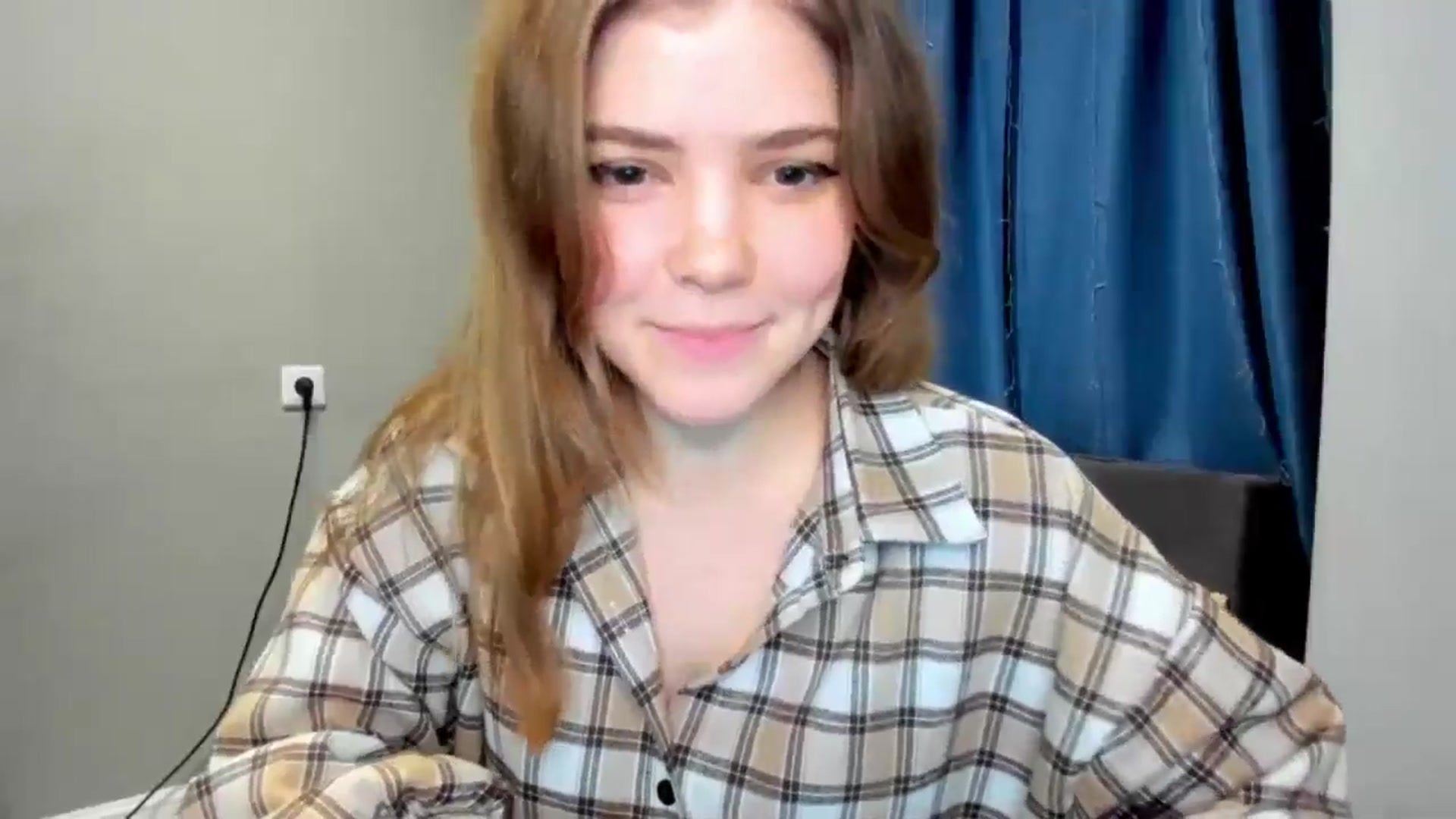 Gallery image thumbnail from EffyShy's myfreecams stream on, 12/10/2024, 19:59 image 7 of 20
