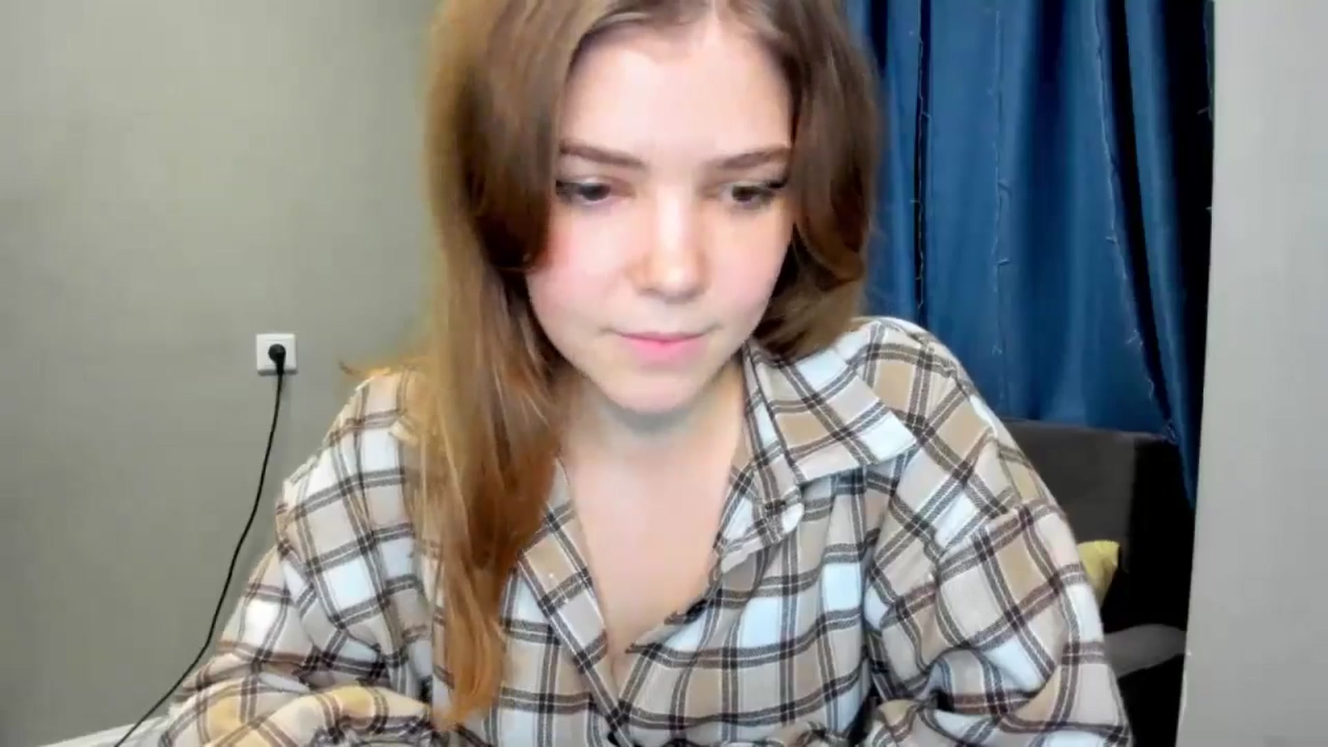 Gallery image thumbnail from EffyShy's myfreecams stream on, 12/10/2024, 19:59 image 6 of 20
