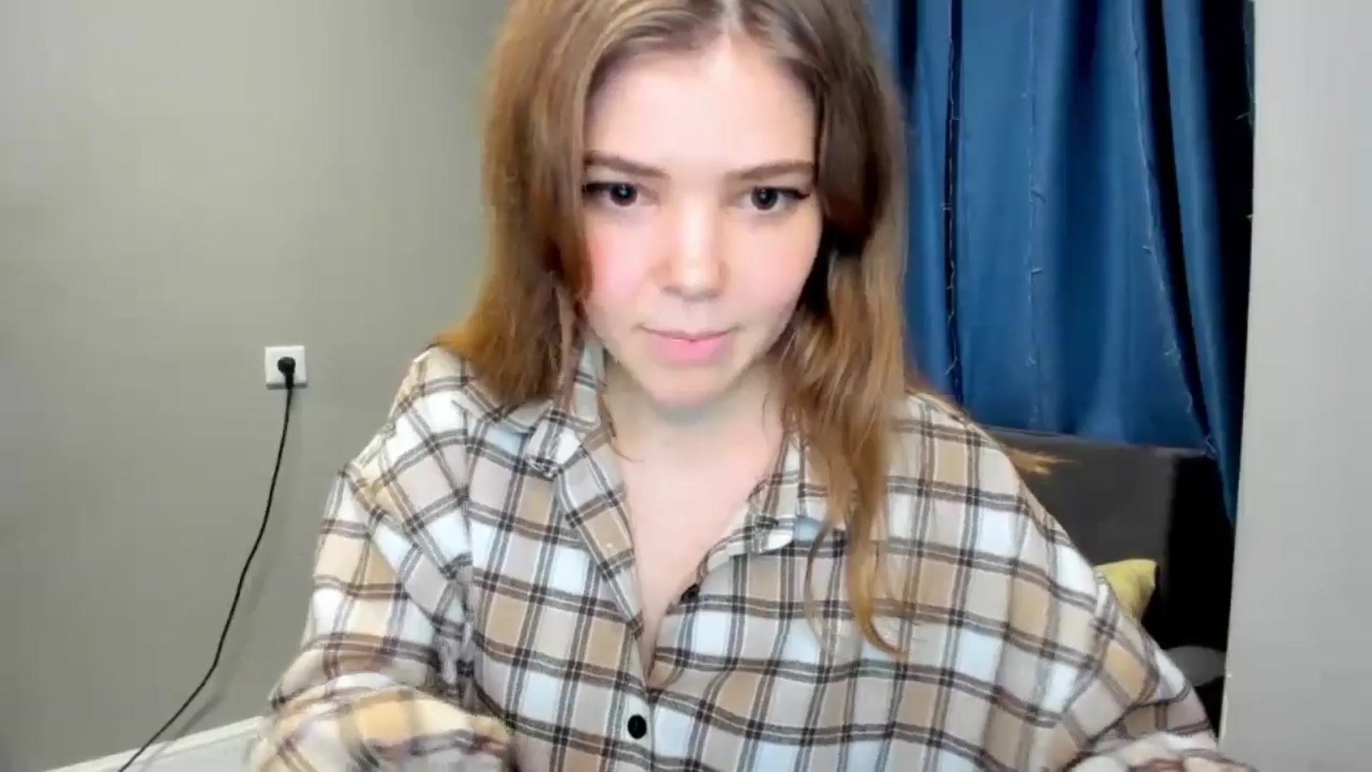 Gallery image thumbnail from EffyShy's myfreecams stream on, 12/10/2024, 19:59 image 19 of 20