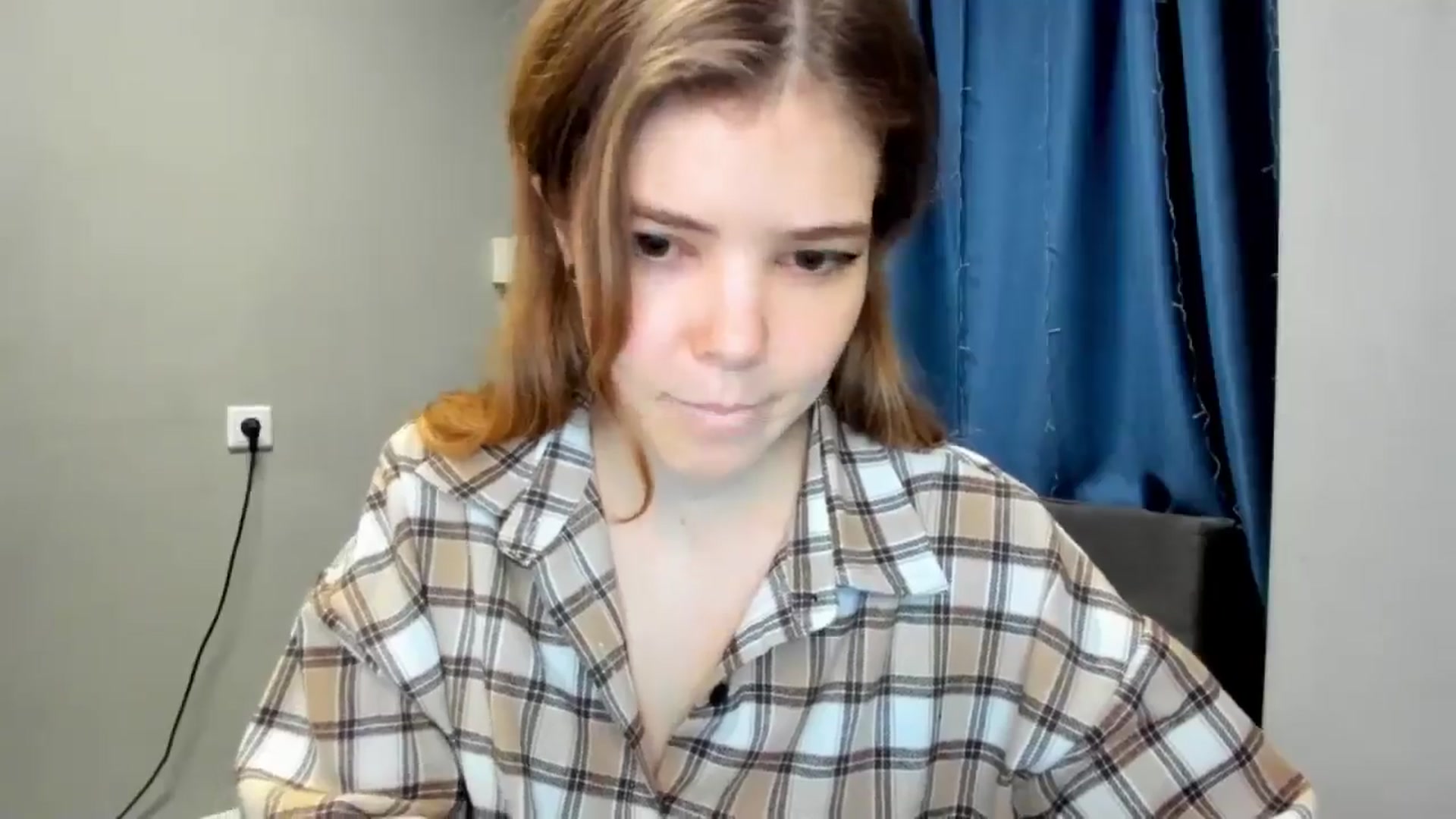 Gallery image thumbnail from EffyShy's myfreecams stream on, 12/20/2024, 14:42 image 14 of 20