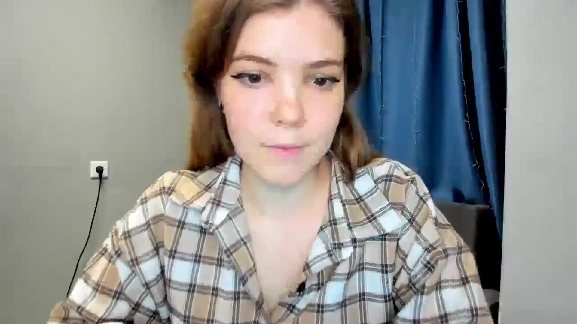 Gallery image thumbnail from EffyShy's myfreecams stream on, 12/20/2024, 16:31 image 8 of 20