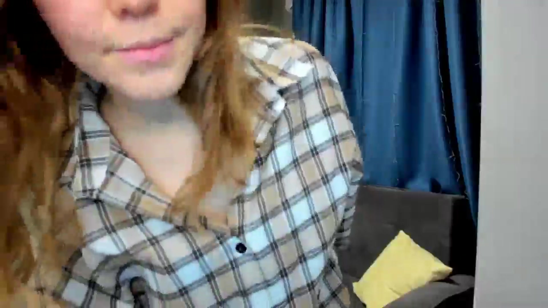 Gallery image thumbnail from EffyShy's myfreecams stream on, 12/20/2024, 16:31 image 2 of 20