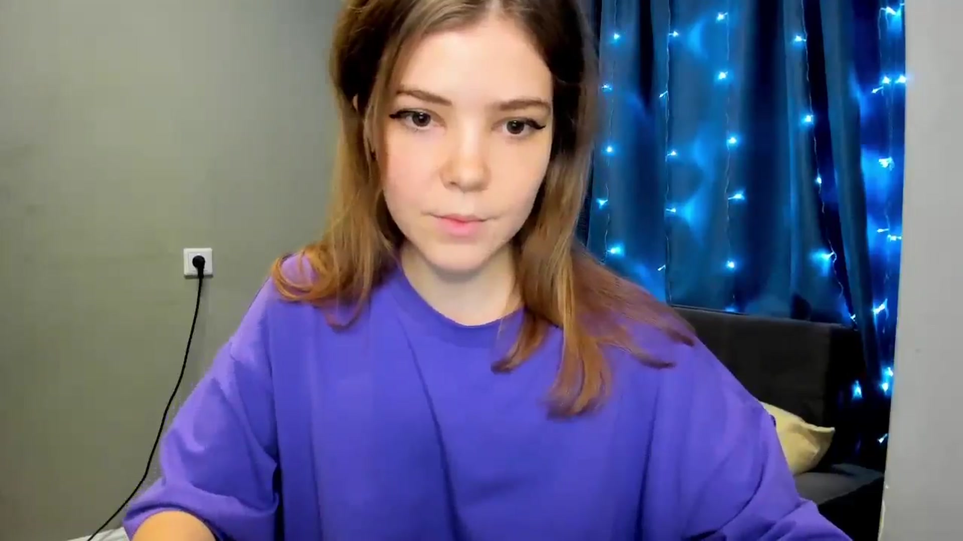 Gallery image thumbnail from EffyShy's myfreecams stream on, 12/21/2024, 12:37 image 6 of 20