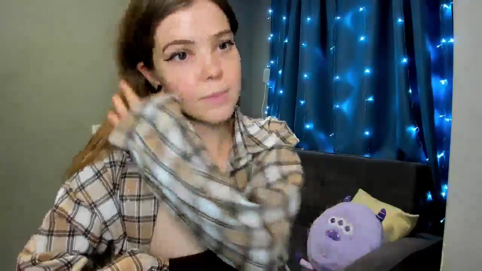 Gallery image thumbnail from EffyShy's myfreecams stream on, 12/21/2024, 18:50 image 2 of 20