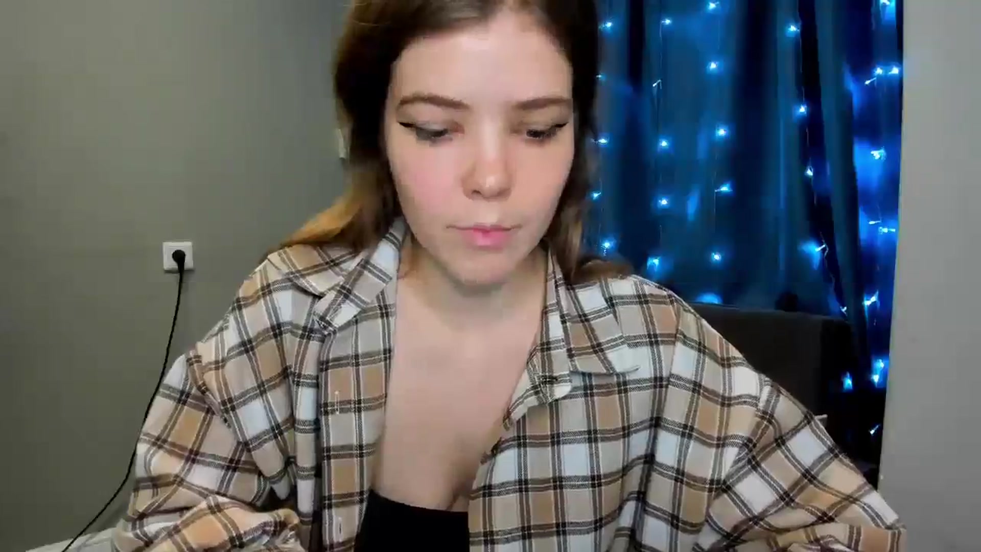 Gallery image thumbnail from EffyShy's myfreecams stream on, 12/22/2024, 15:52 image 2 of 20