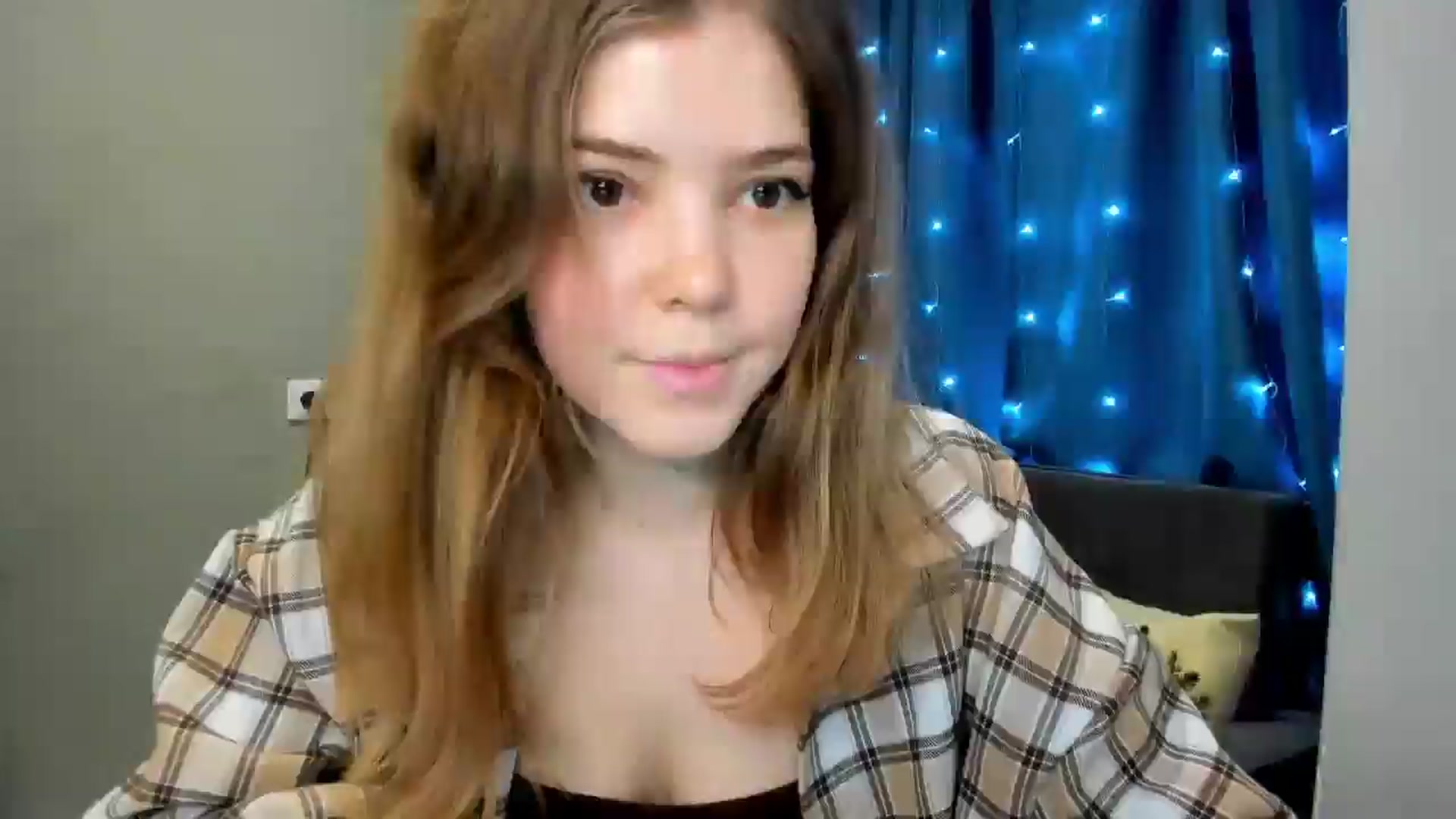 Gallery image thumbnail from EffyShy's myfreecams stream on, 12/24/2024, 12:29 image 1 of 20