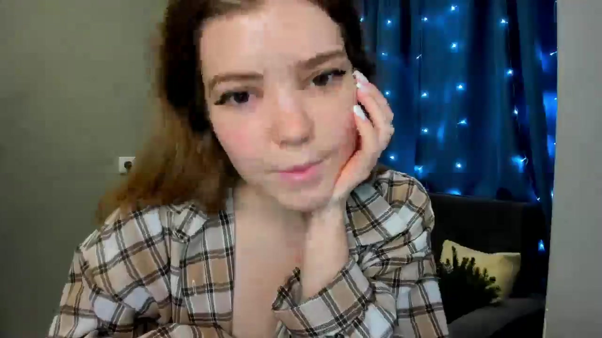 Gallery image thumbnail from EffyShy's myfreecams stream on, 12/24/2024, 12:29 image 15 of 20