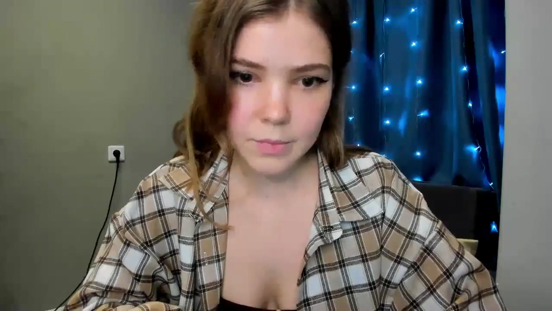 Gallery image thumbnail from EffyShy's myfreecams stream on, 12/24/2024, 22:03 image 2 of 20