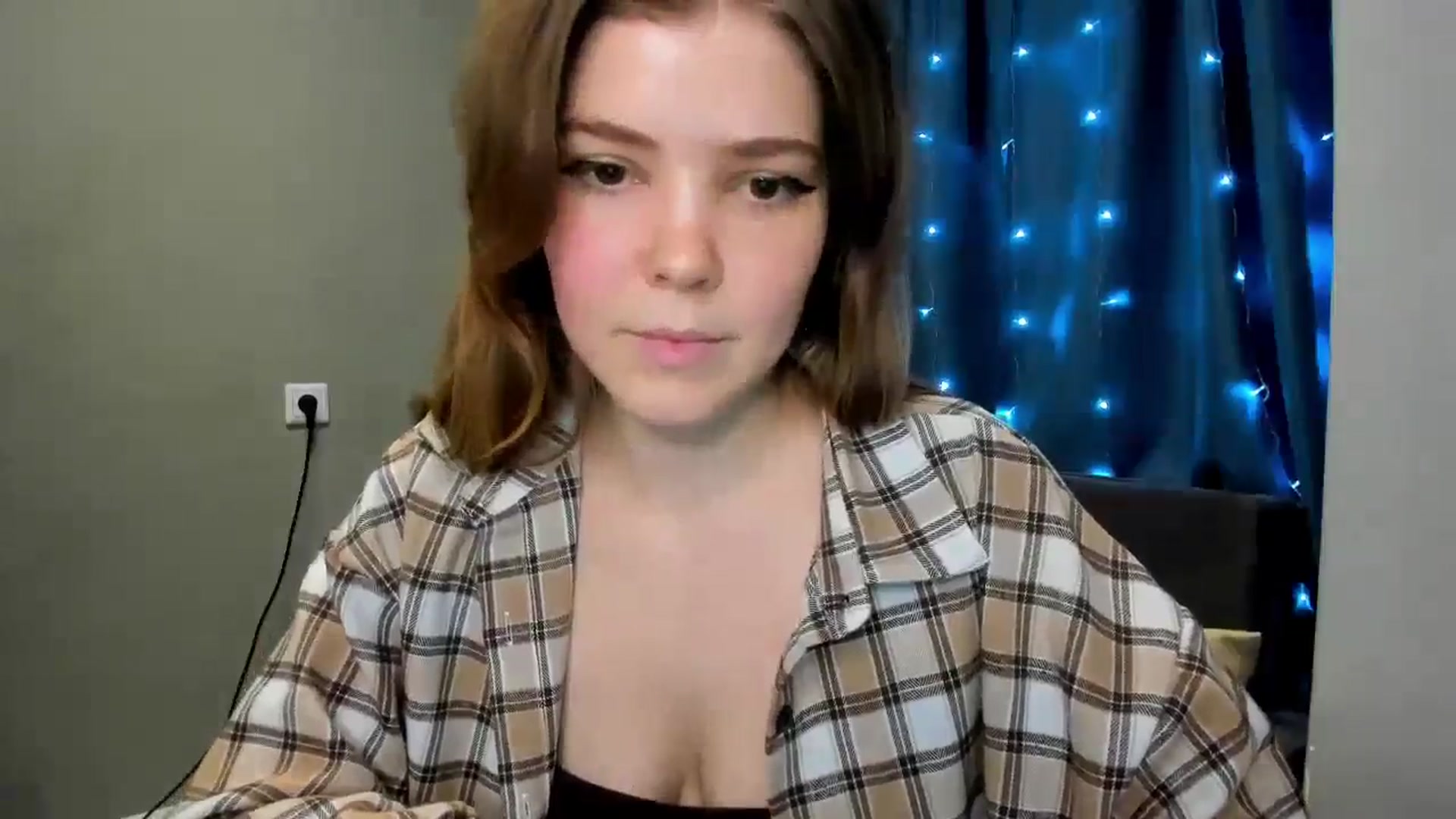 Gallery image thumbnail from EffyShy's myfreecams stream on, 12/24/2024, 22:23 image 18 of 20