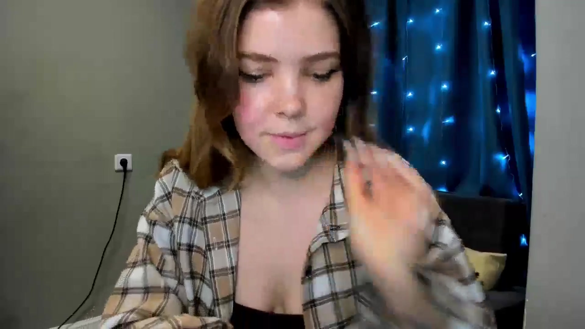 Gallery image thumbnail from EffyShy's myfreecams stream on, 12/24/2024, 22:23 image 20 of 20