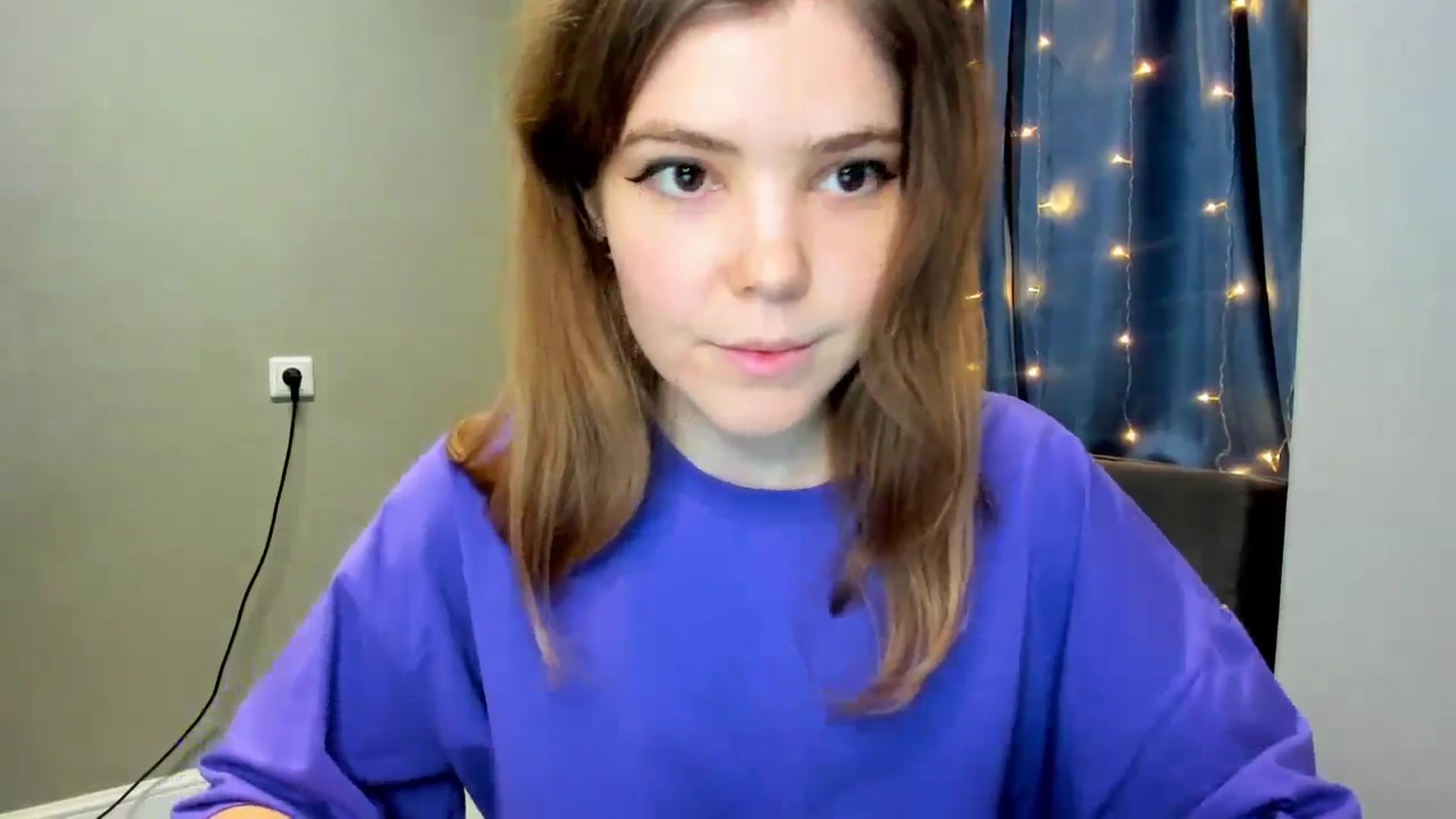 Gallery image thumbnail from EffyShy's myfreecams stream on, 01/04/2025, 19:02 image 15 of 20