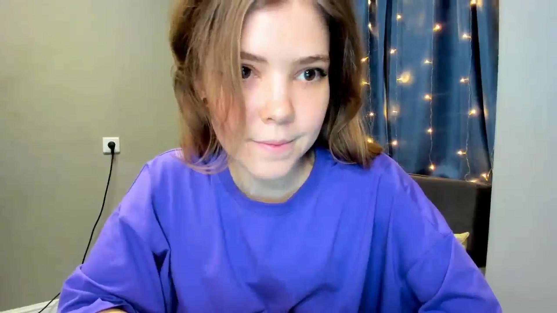 Gallery image thumbnail from EffyShy's myfreecams stream on, 01/04/2025, 19:41 image 7 of 20