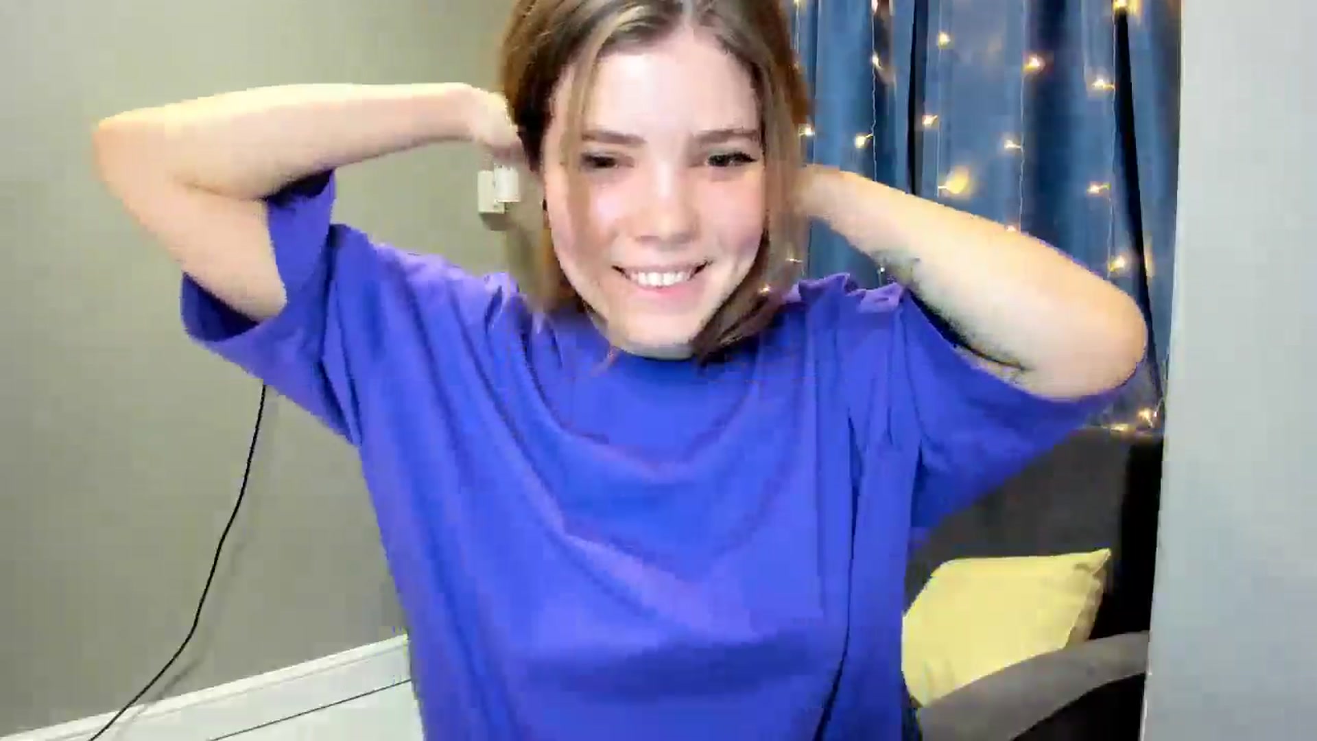 Gallery image thumbnail from EffyShy's myfreecams stream on, 01/04/2025, 21:41 image 18 of 20