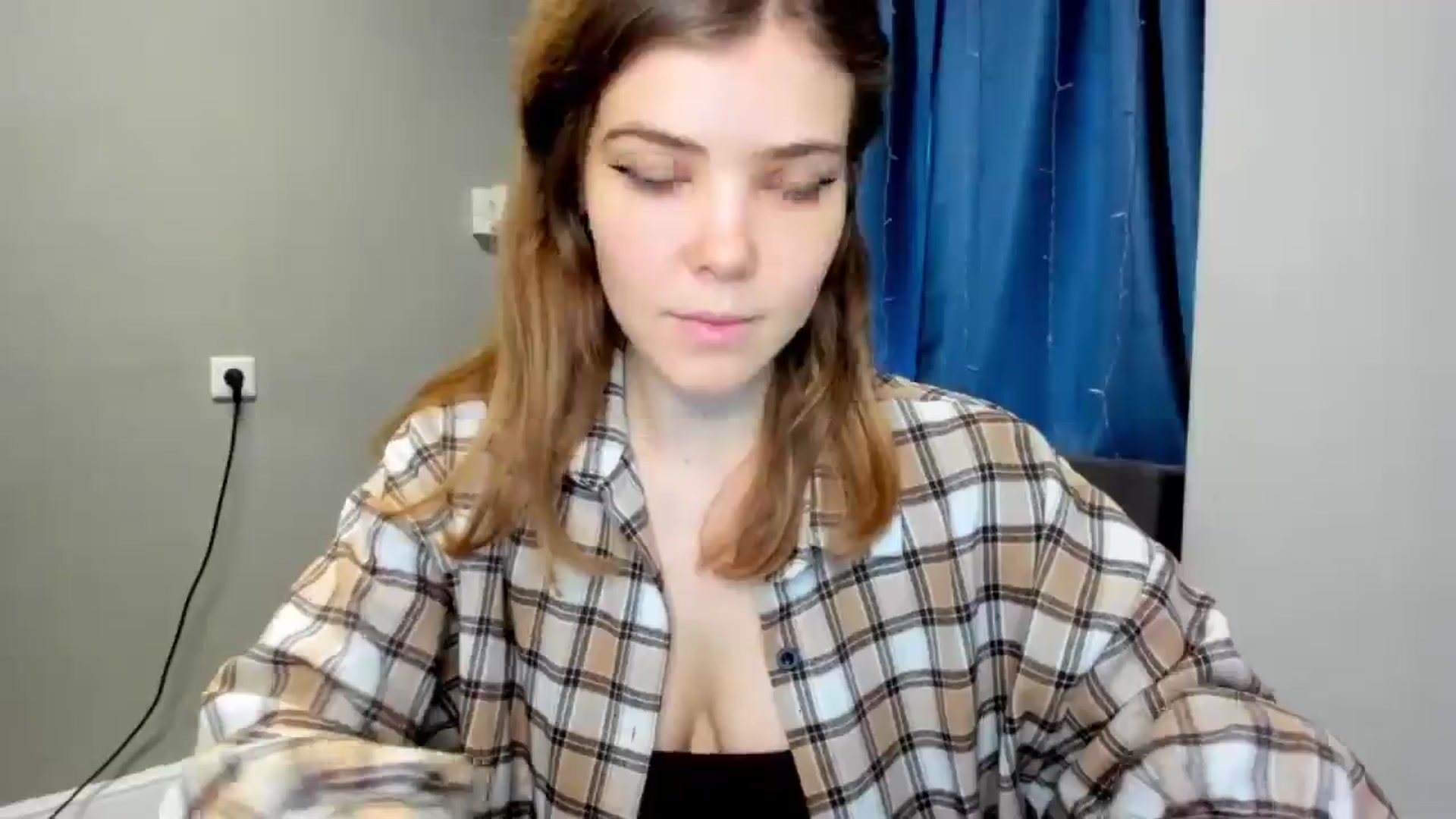 Gallery image thumbnail from EffyShy's myfreecams stream on, 01/08/2025, 13:18 image 2 of 20