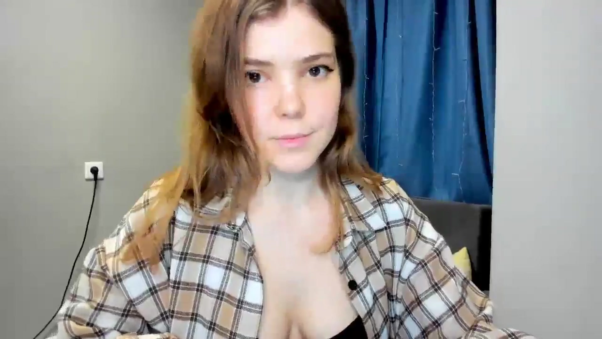 Gallery image thumbnail from EffyShy's myfreecams stream on, 01/08/2025, 19:45 image 6 of 20
