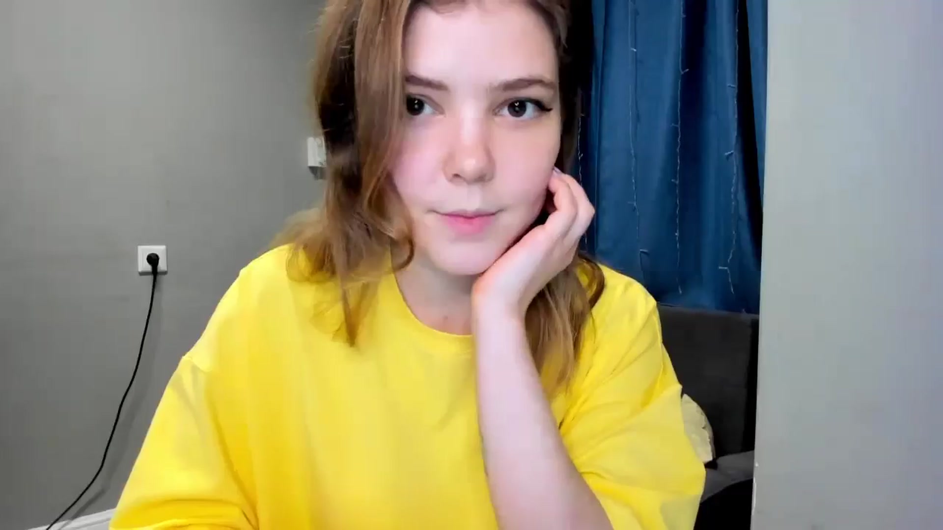 Gallery image thumbnail from EffyShy's myfreecams stream on, 01/12/2025, 21:37 image 5 of 20