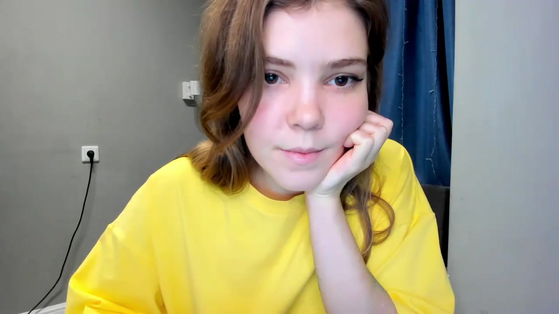Gallery image thumbnail from EffyShy's myfreecams stream on, 01/13/2025, 24:19 image 18 of 20