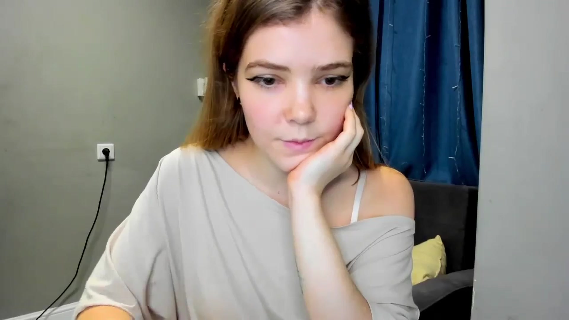 Gallery image thumbnail from EffyShy's myfreecams stream on, 01/13/2025, 20:00 image 17 of 20