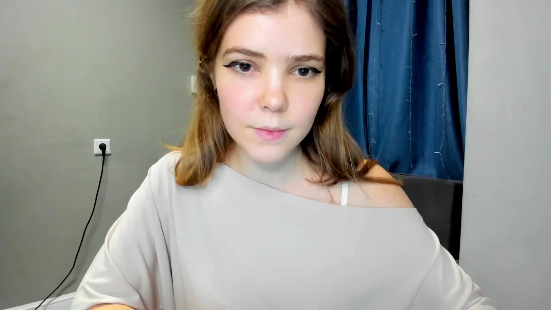 Gallery image thumbnail from EffyShy's myfreecams stream on, 01/13/2025, 20:00 image 19 of 20