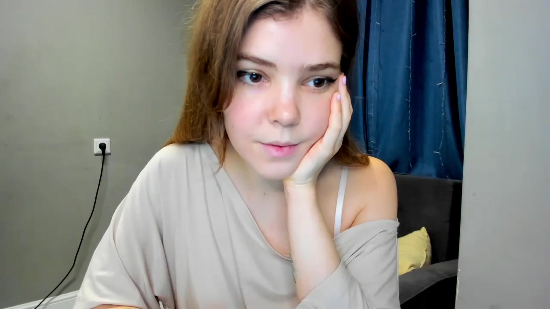 Gallery image thumbnail from EffyShy's myfreecams stream on, 01/13/2025, 20:00 image 4 of 20